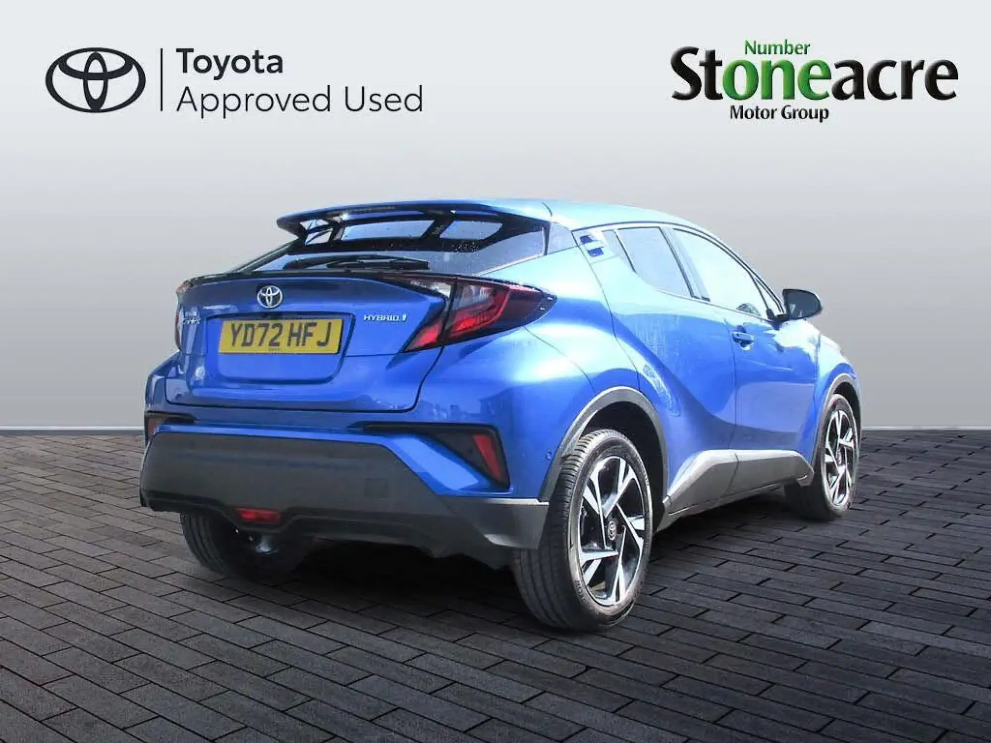 Toyota C-HR Self-Charging Hybrid 1.8 Hybrid Design 5dr CVT YD72HFJ Image 3