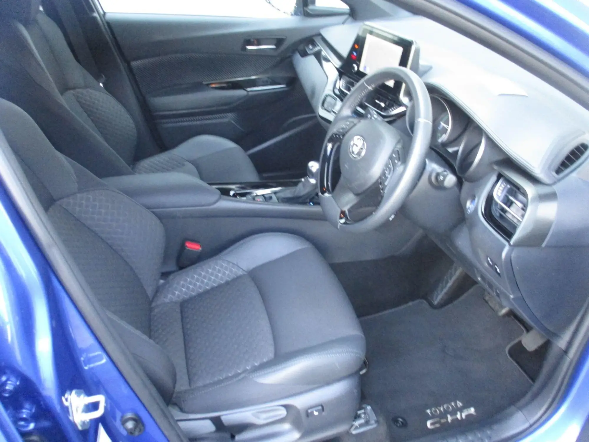 Toyota C-HR Self-Charging Hybrid Image 10 Toyota C-HR Self-Charging Hybrid Image 10