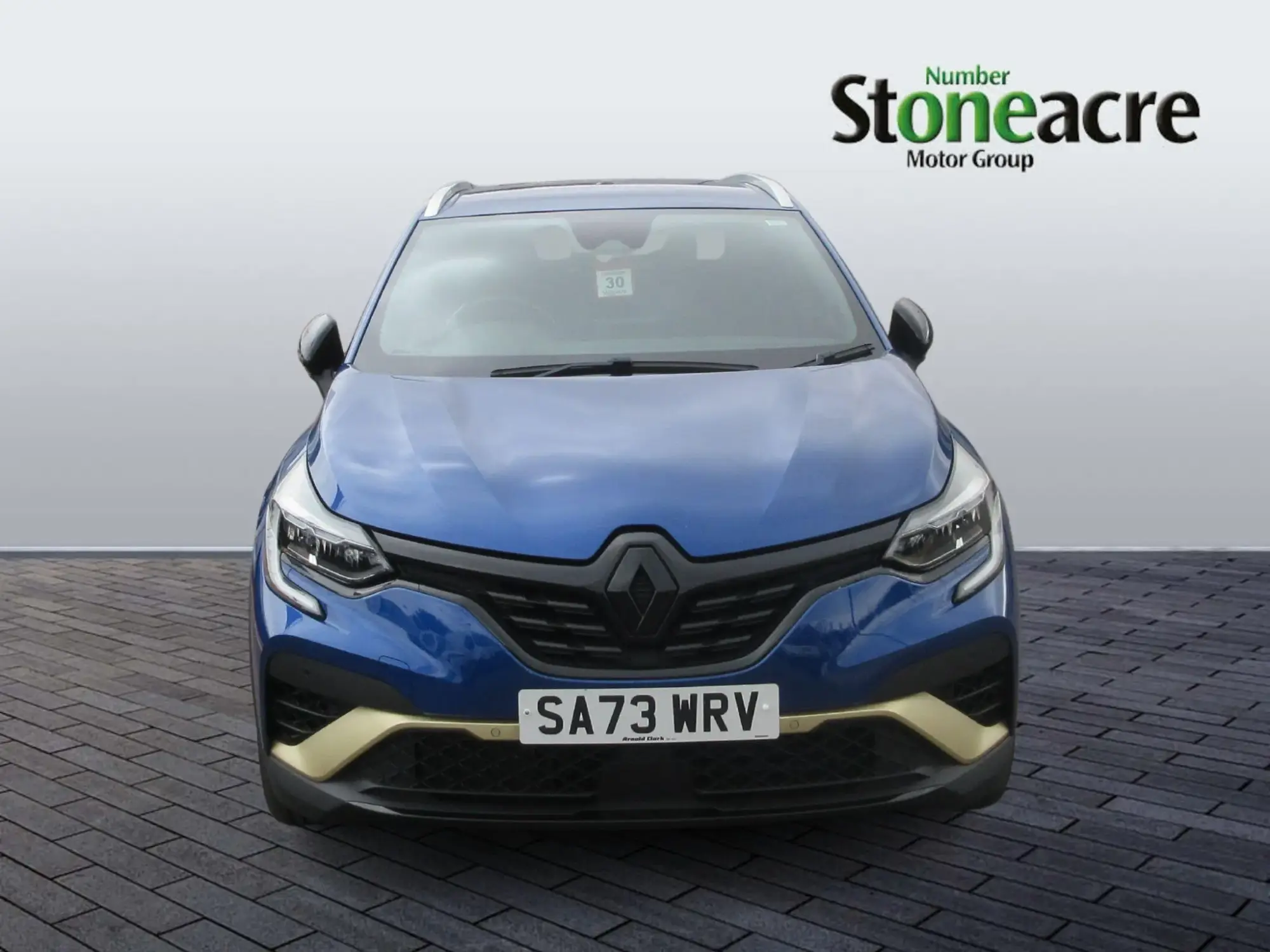Renault Captur E-Tech Image 2
