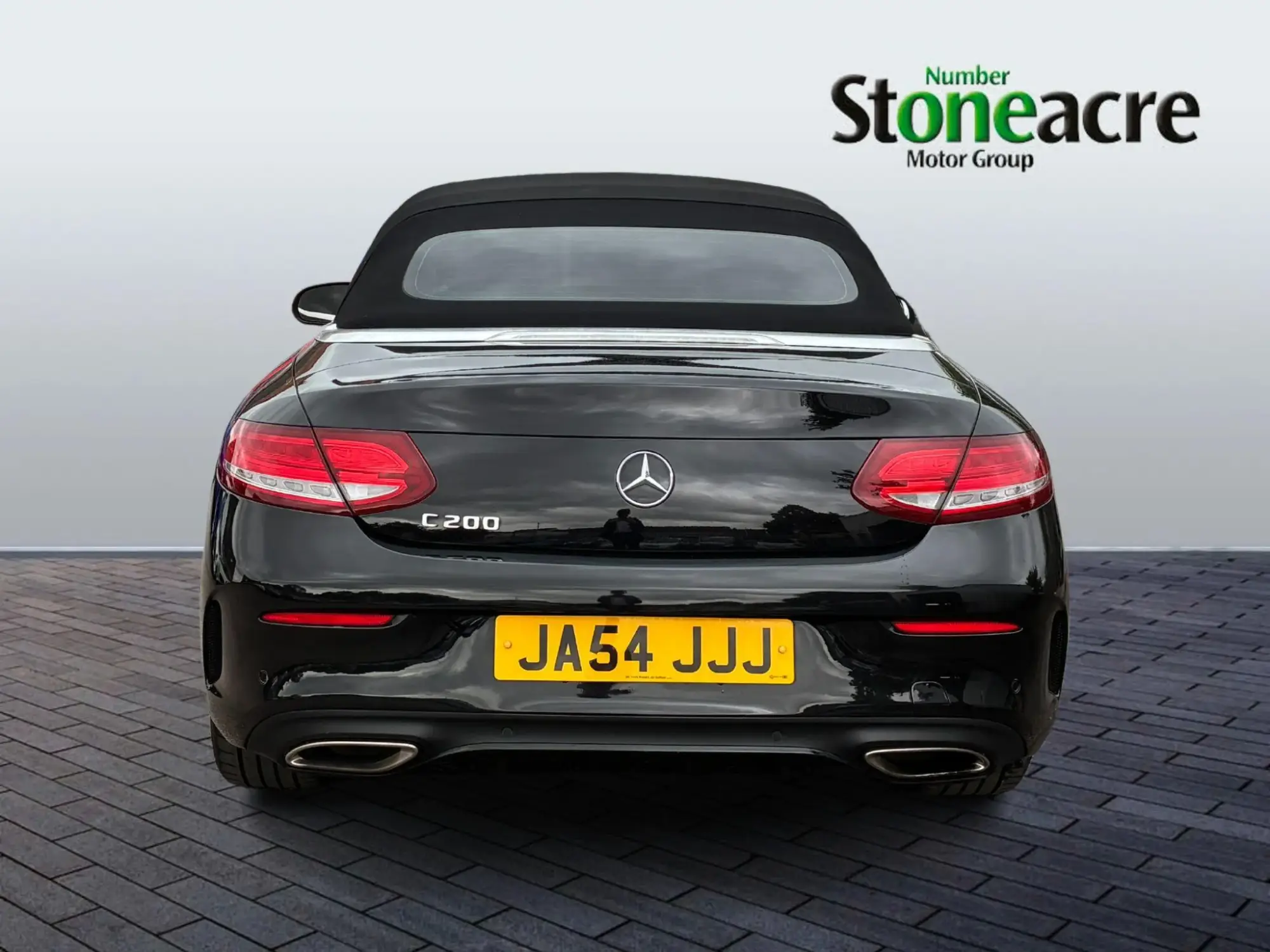 Mercedes-Benz C-Class Image 4