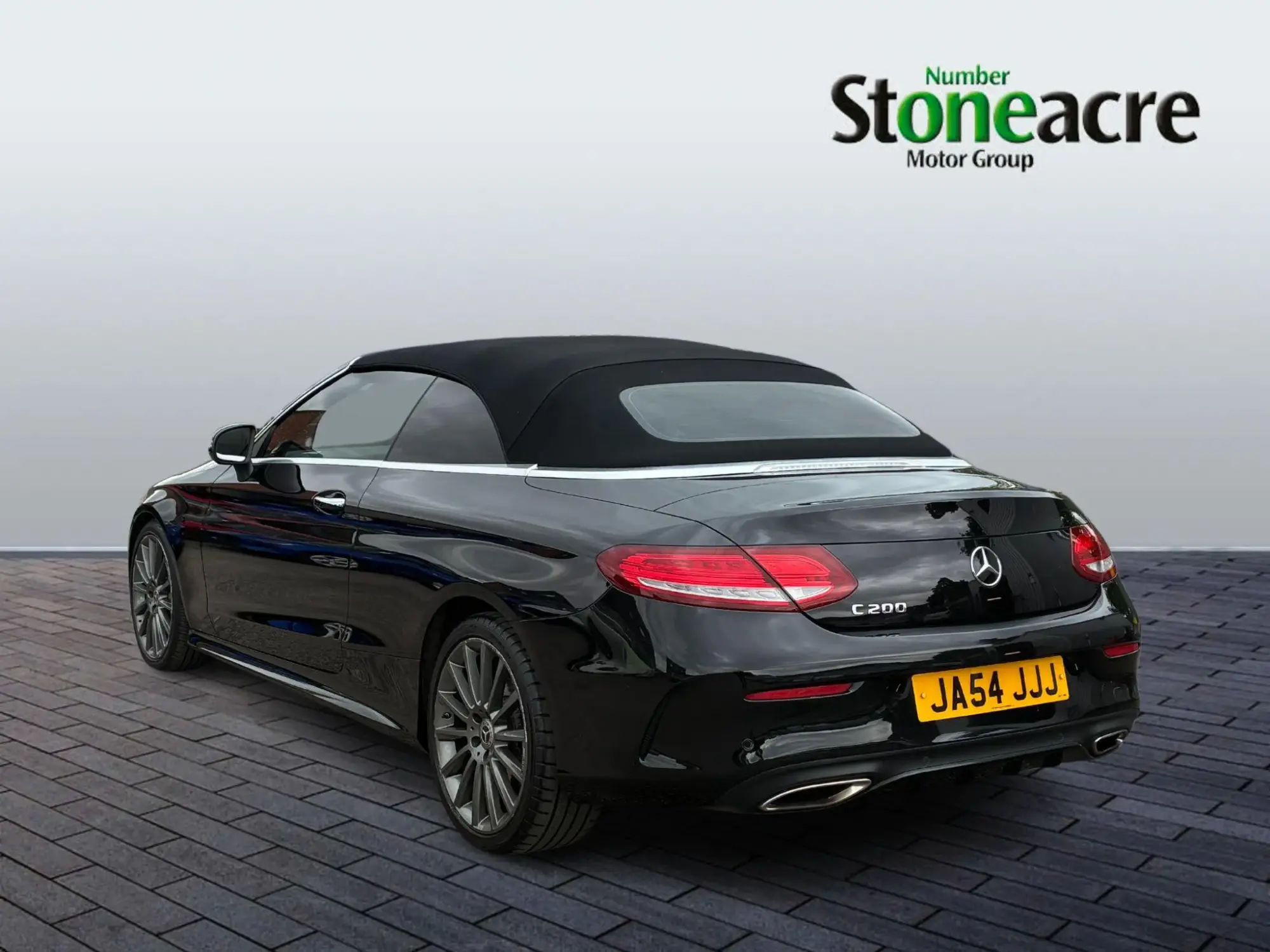 Mercedes-Benz C-Class Image 5