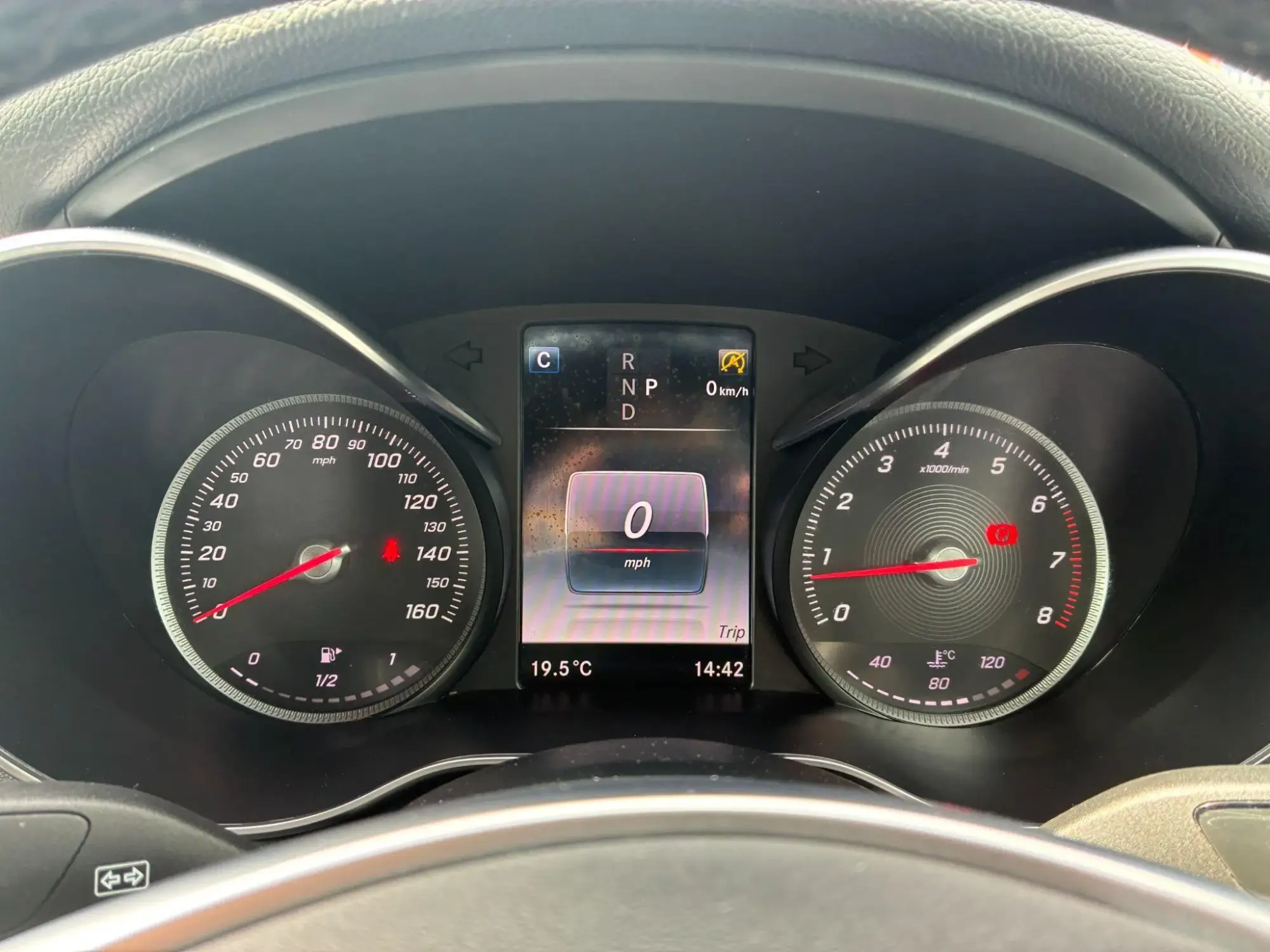 Mercedes-Benz C-Class Image 15