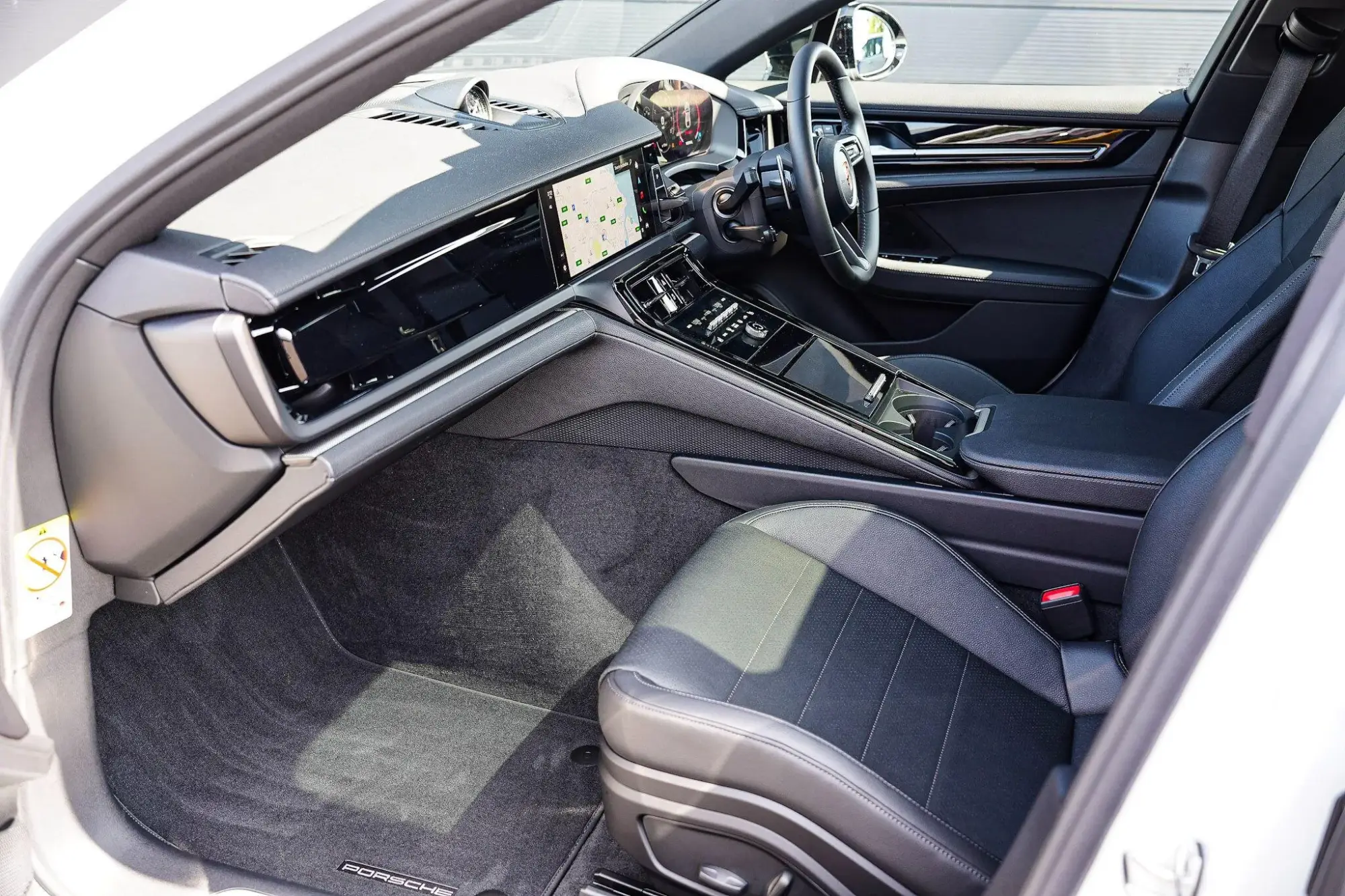 Porsche Panamera Image 29 Porsche Panamera Image 29