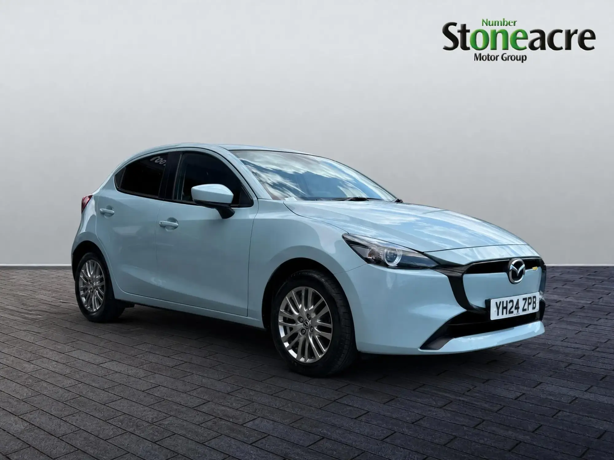 Mazda2 Image 1