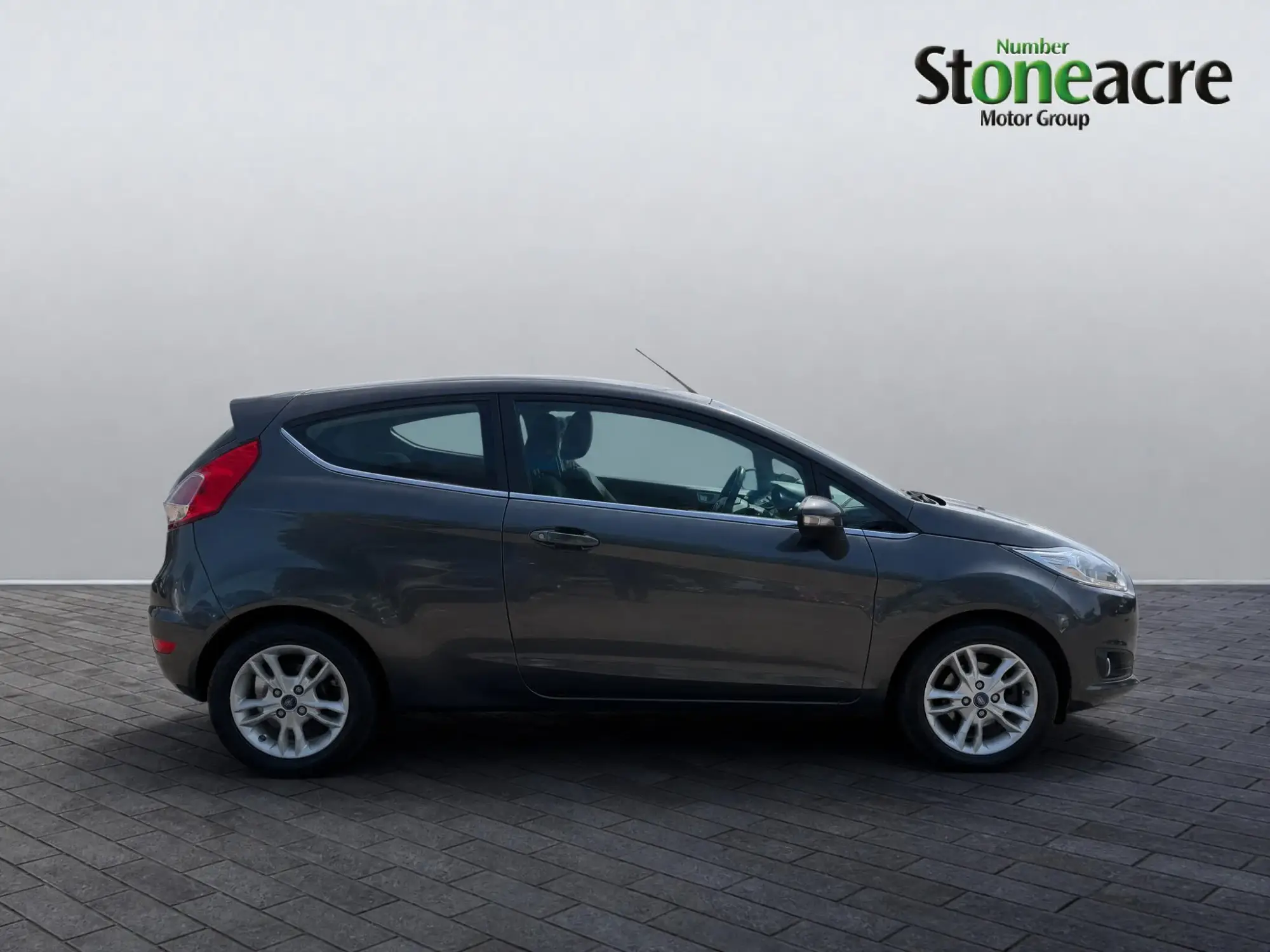 Ford Fiesta 1.0T EcoBoost Zetec Hatchback 3dr Petrol Manual Euro 6 (s/s) (100 ps) EO16PZY Image 2