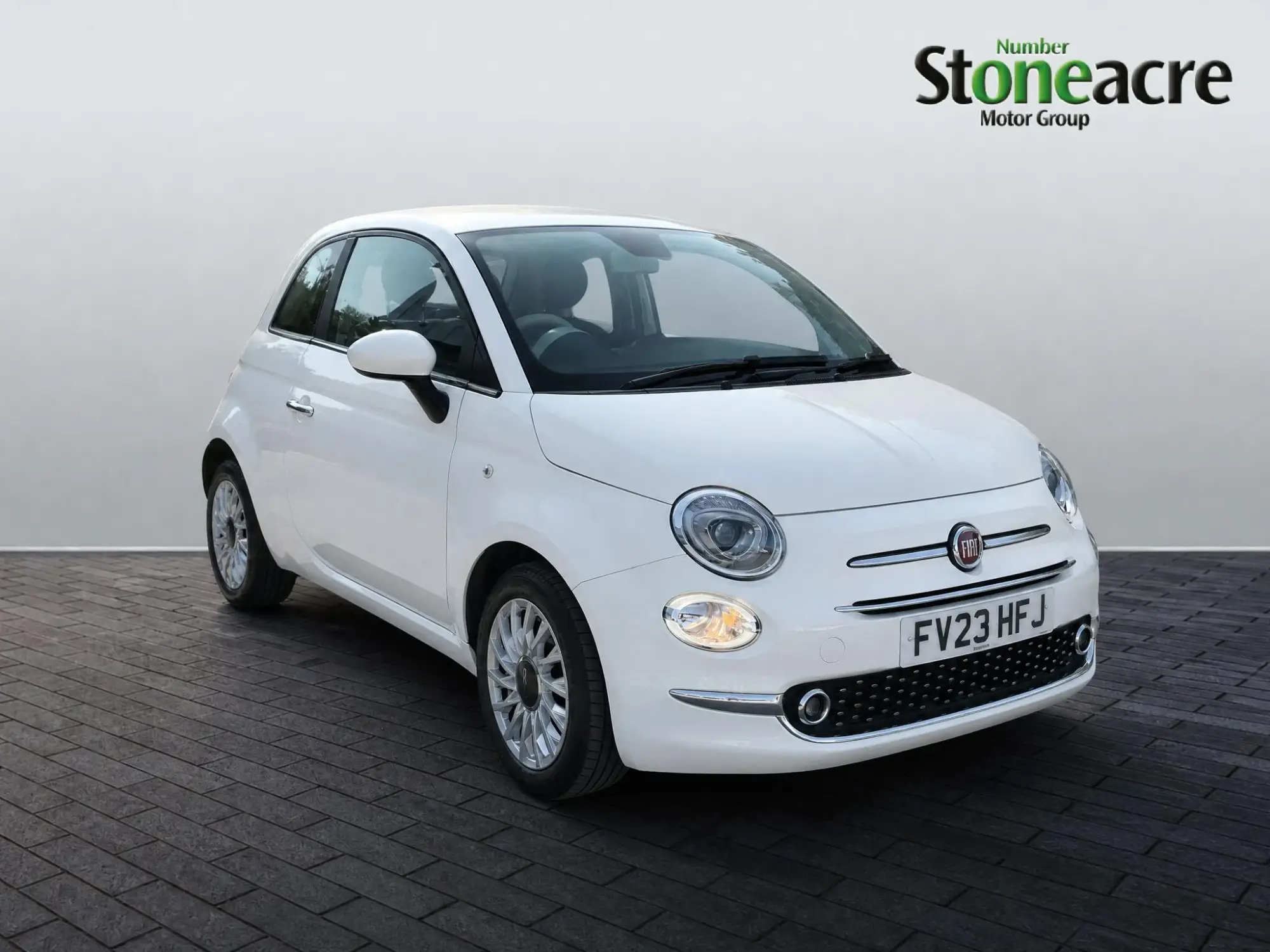 Fiat 500 Hybrid 500 1.0 70hp Mild Hybrid FV23HFJ Image 1