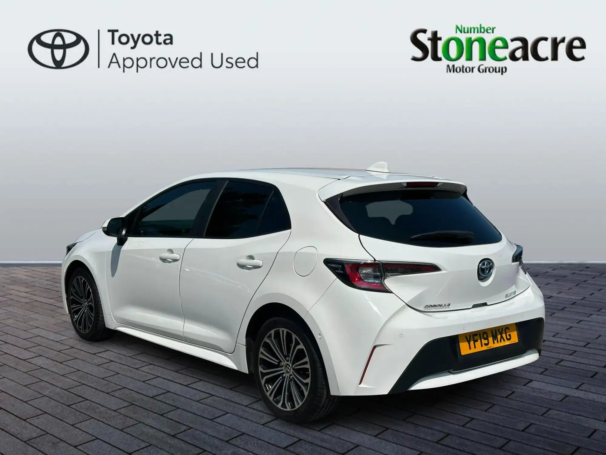 Toyota Corolla Hatchback Image 4 Toyota Corolla Hatchback Image 4