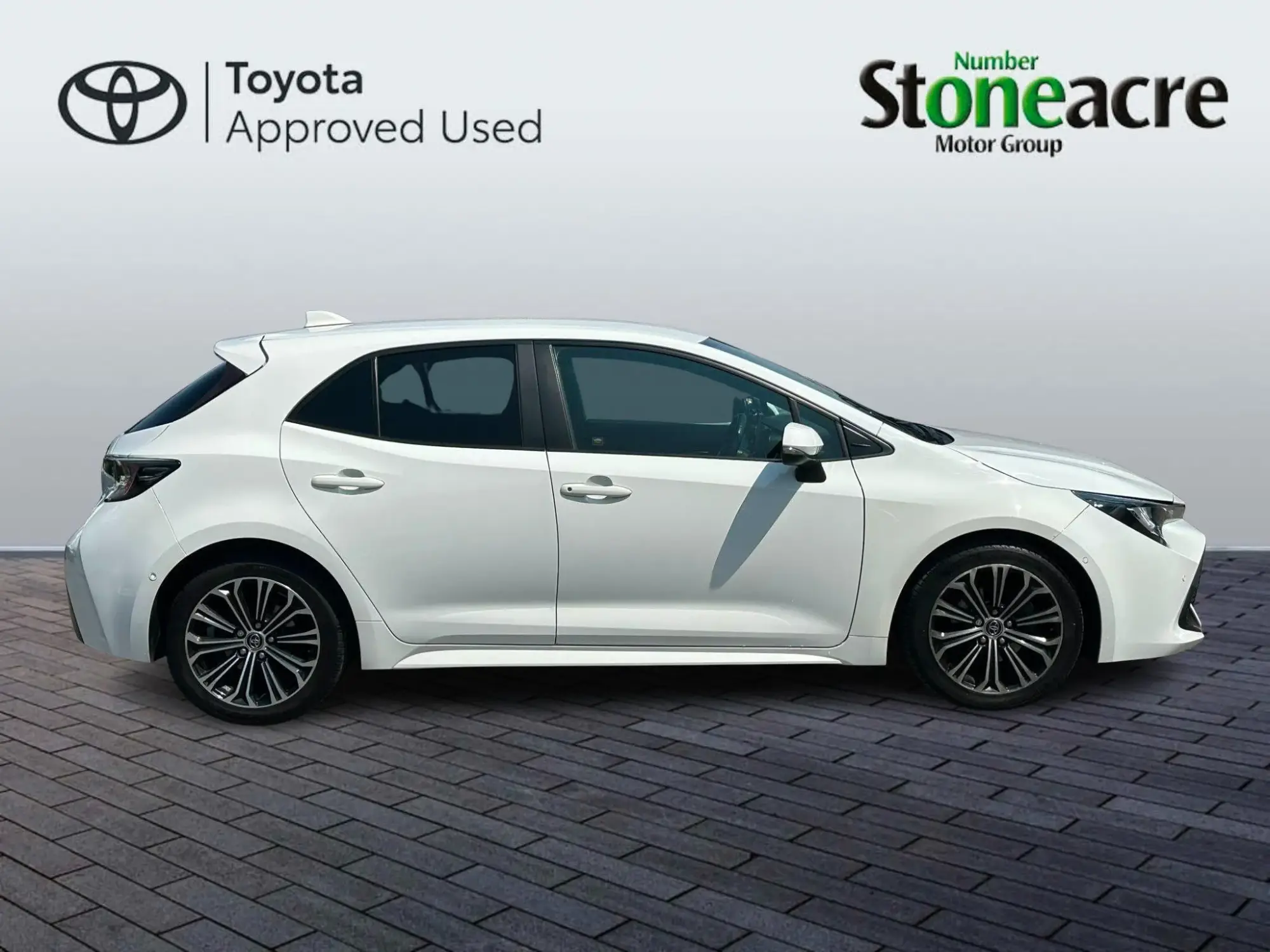 Toyota Corolla Hatchback Image 16 Toyota Corolla Hatchback Image 16