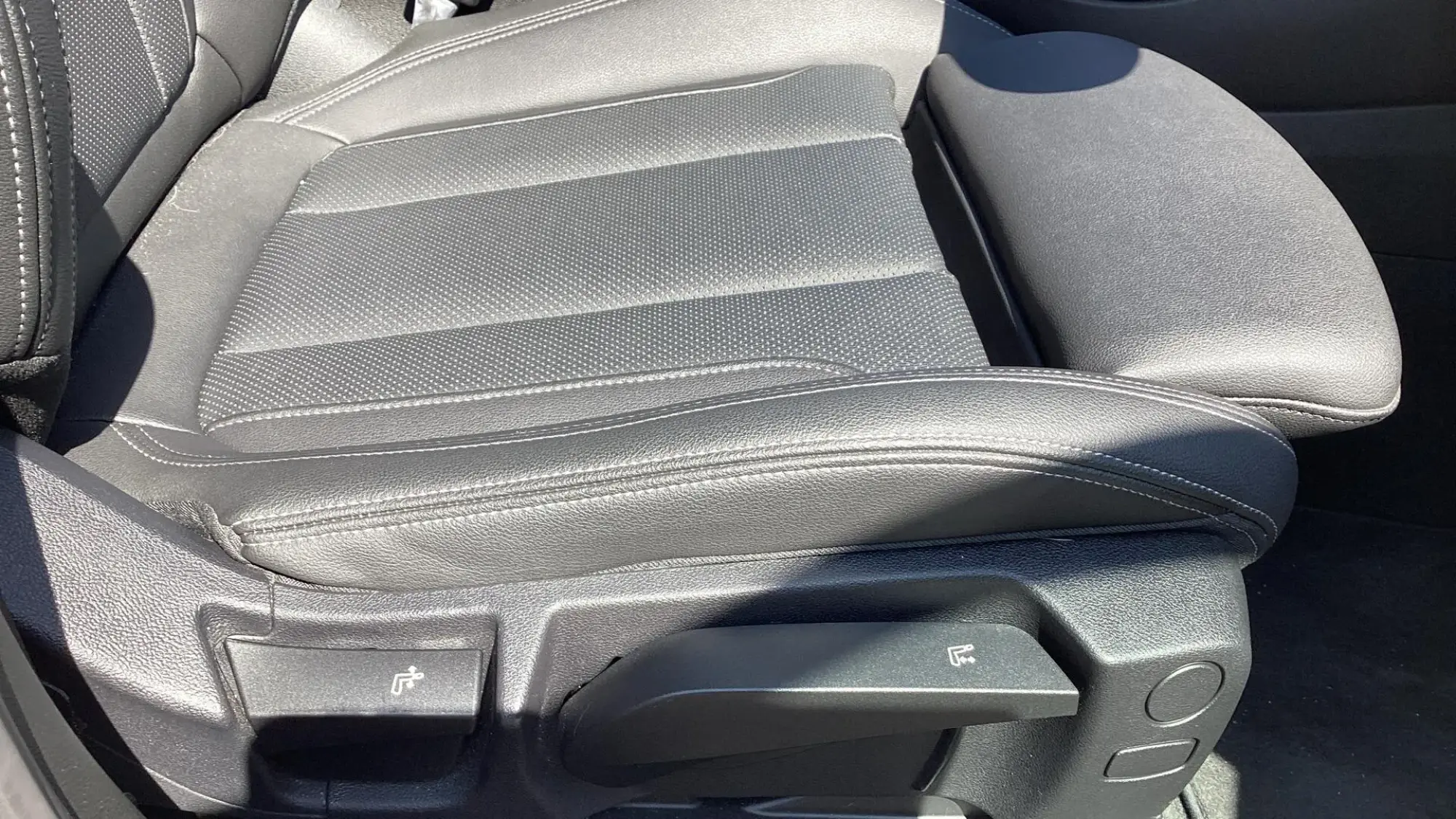 BMW X3 Image 35 BMW X3 Image 35