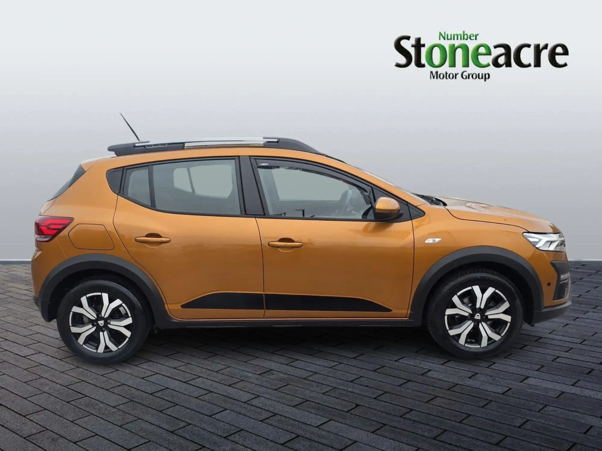 Dacia Sandero Stepway Stepway Prestige TCe 90 FP22GPZ Image 2