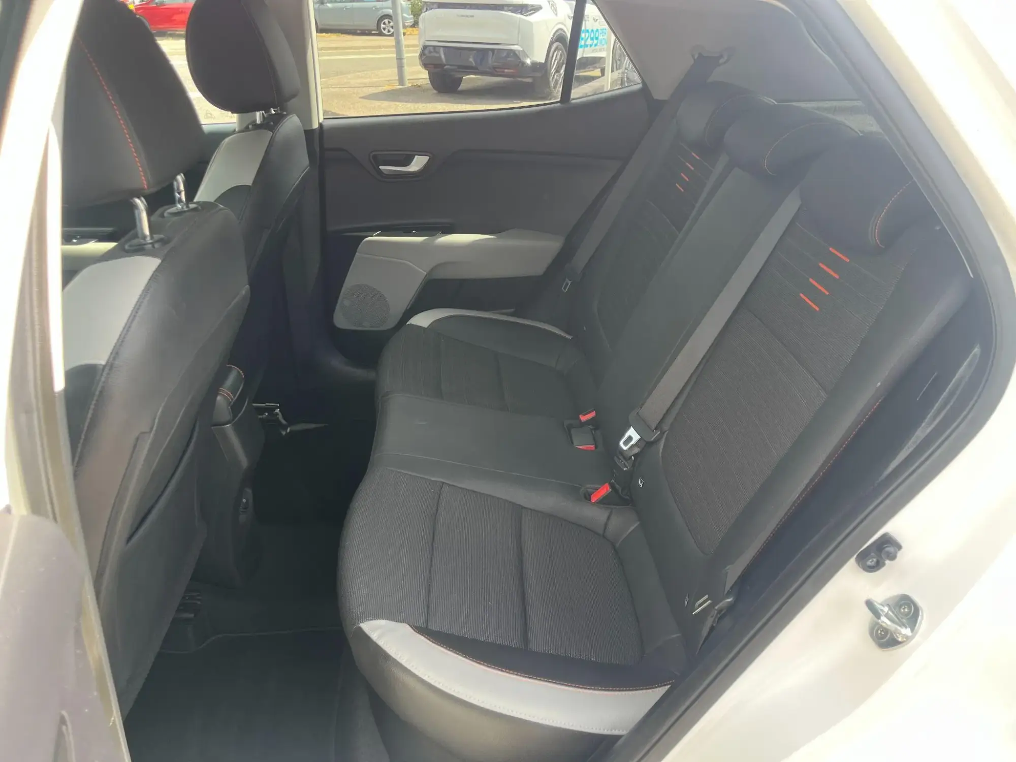 Kia Stonic Image 20 Kia Stonic Image 20