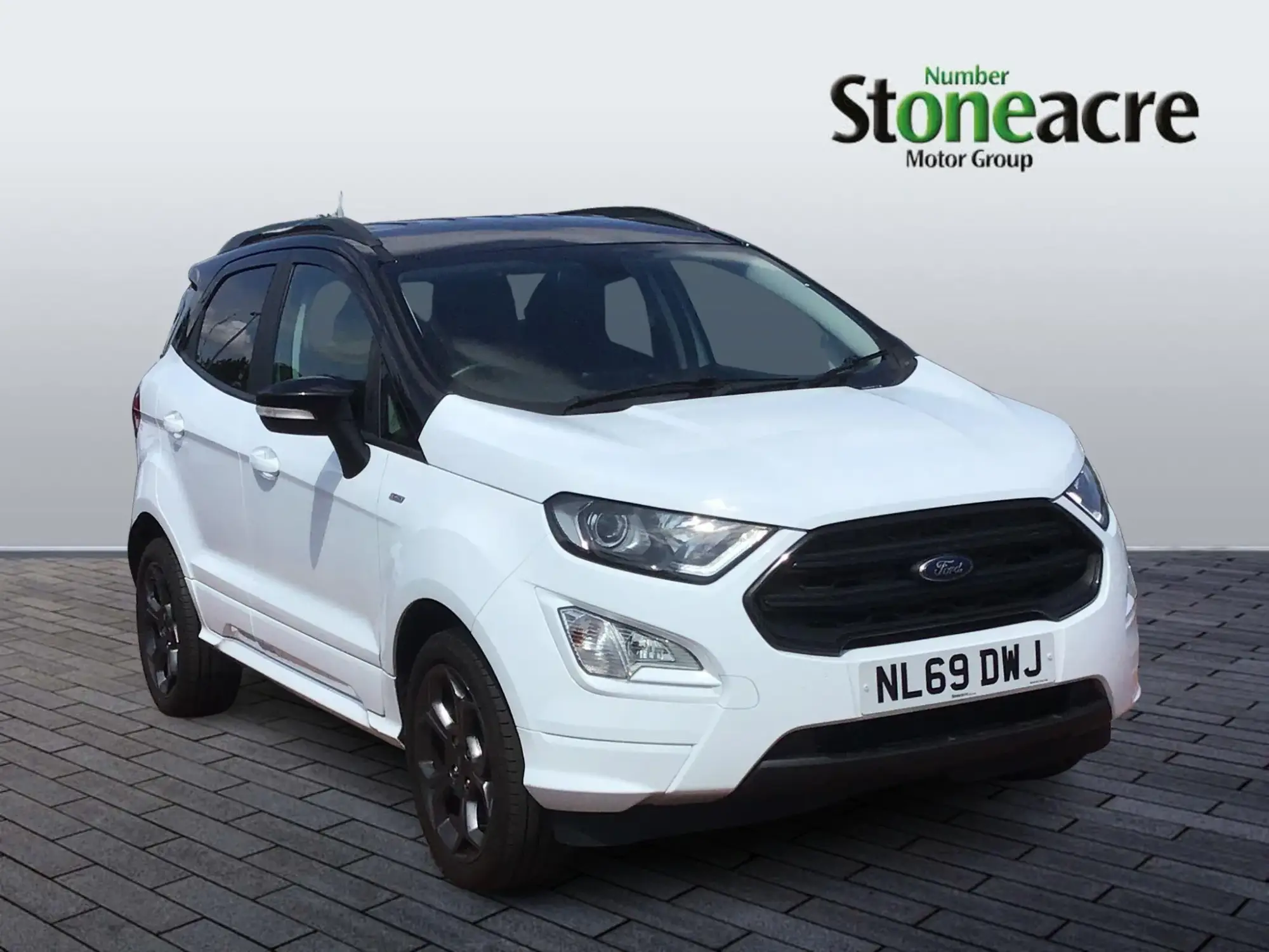 Ford EcoSport 1.0T EcoBoost ST-Line Euro 6 (s/s) 5dr NL69DWJ Image 1