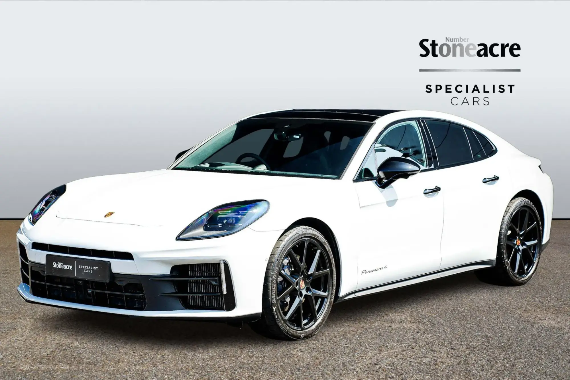 Porsche Panamera Image 3