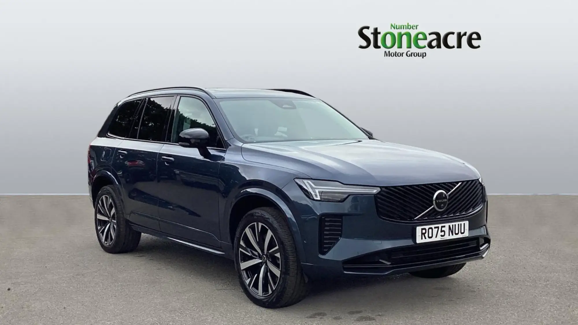Volvo XC90 Plug-In Hybrid 2.0 T8 18.8kWh Plus Auto 4WD Euro 6 (s/s) 5dr RO75NUU Image 1