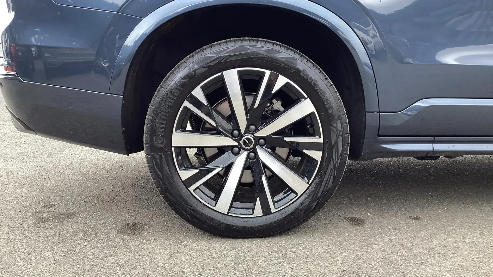 Volvo XC90 Plug-In Hybrid Image 9 Volvo XC90 Plug-In Hybrid Image 9