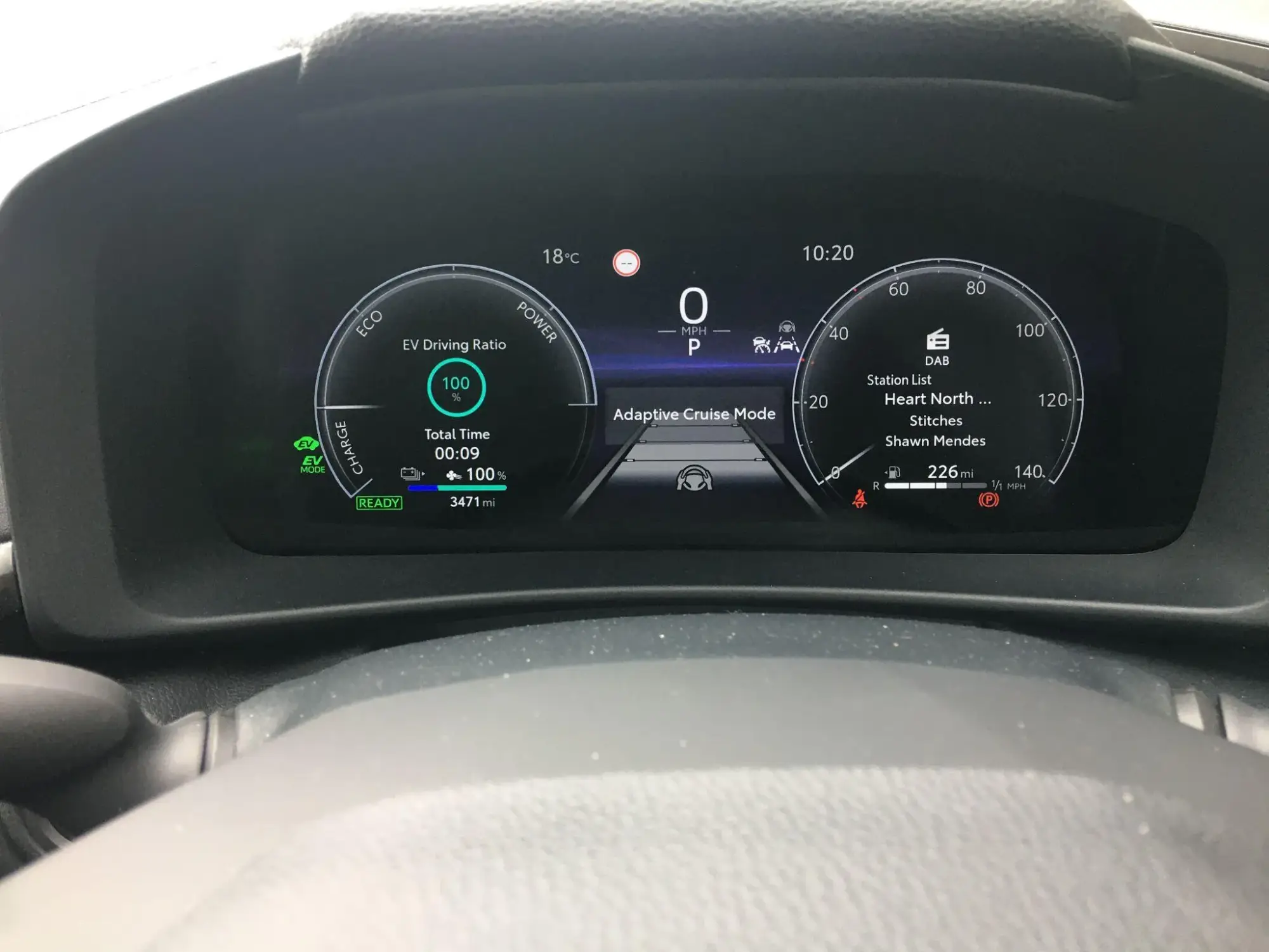 Toyota C-HR Plug-in Hybrid Image 15 Toyota C-HR Plug-in Hybrid Image 15