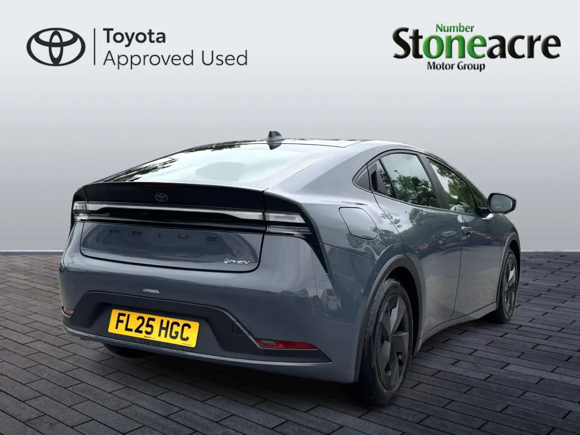 Toyota Prius Plug-in Hybrid Image 3