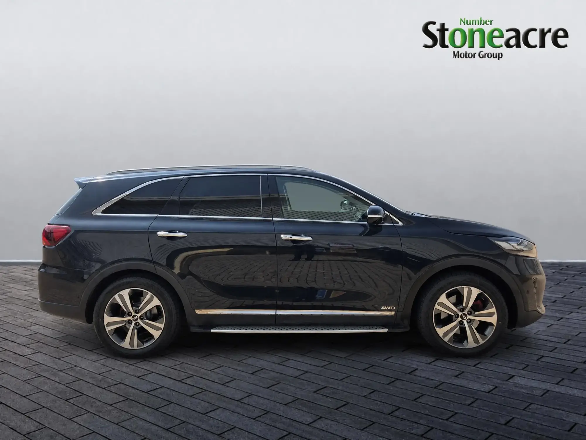 Kia Sorento 2.2 CRDi GT-Line S SUV 5dr Diesel Auto AWD Euro 6 (s/s) (197 bhp) FT19MTO Image 2