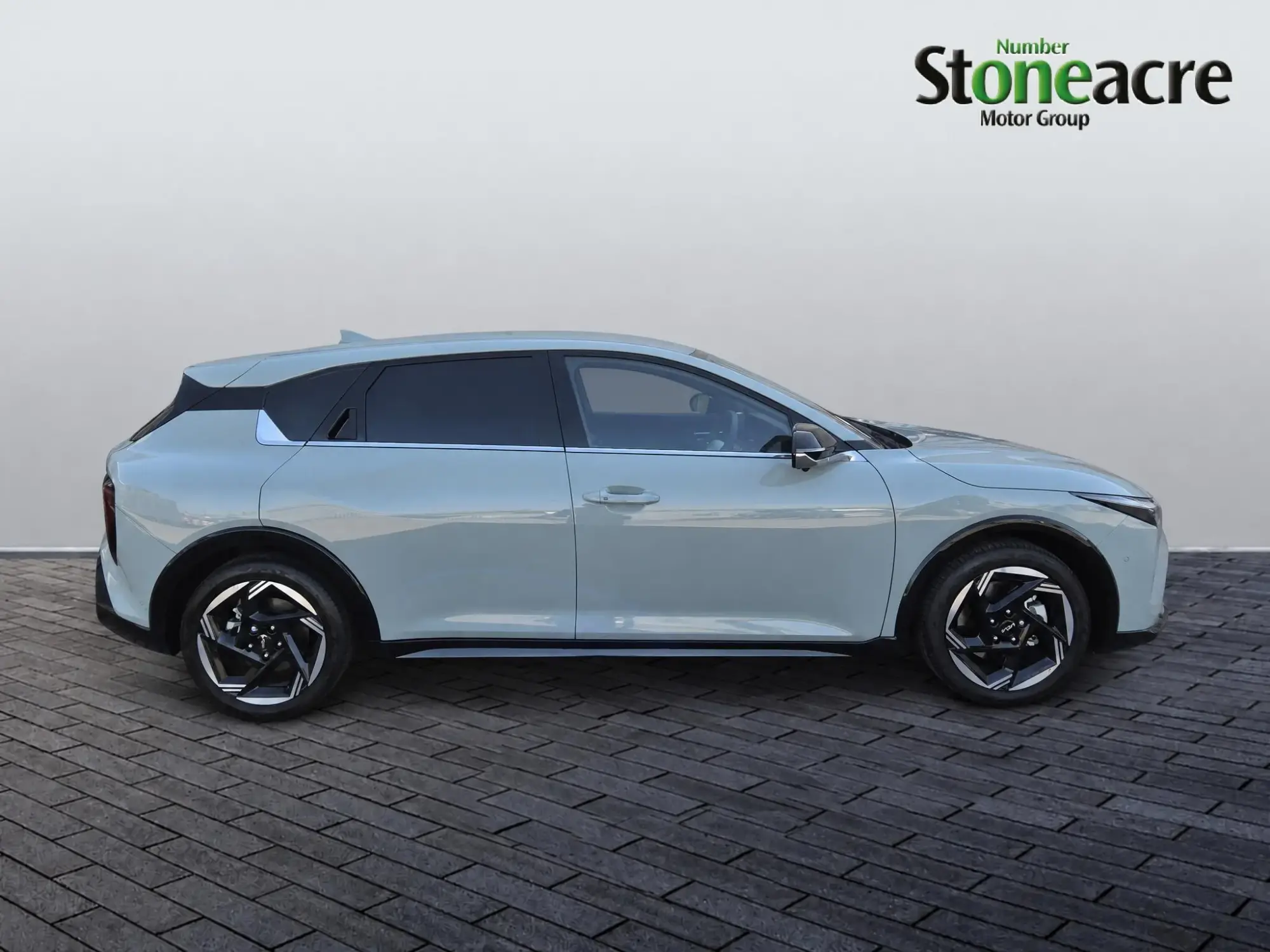 Kia K4 1.6 T-GDi GT-Line DCT Euro 6 (s/s) 5dr FV75YZR Image 2