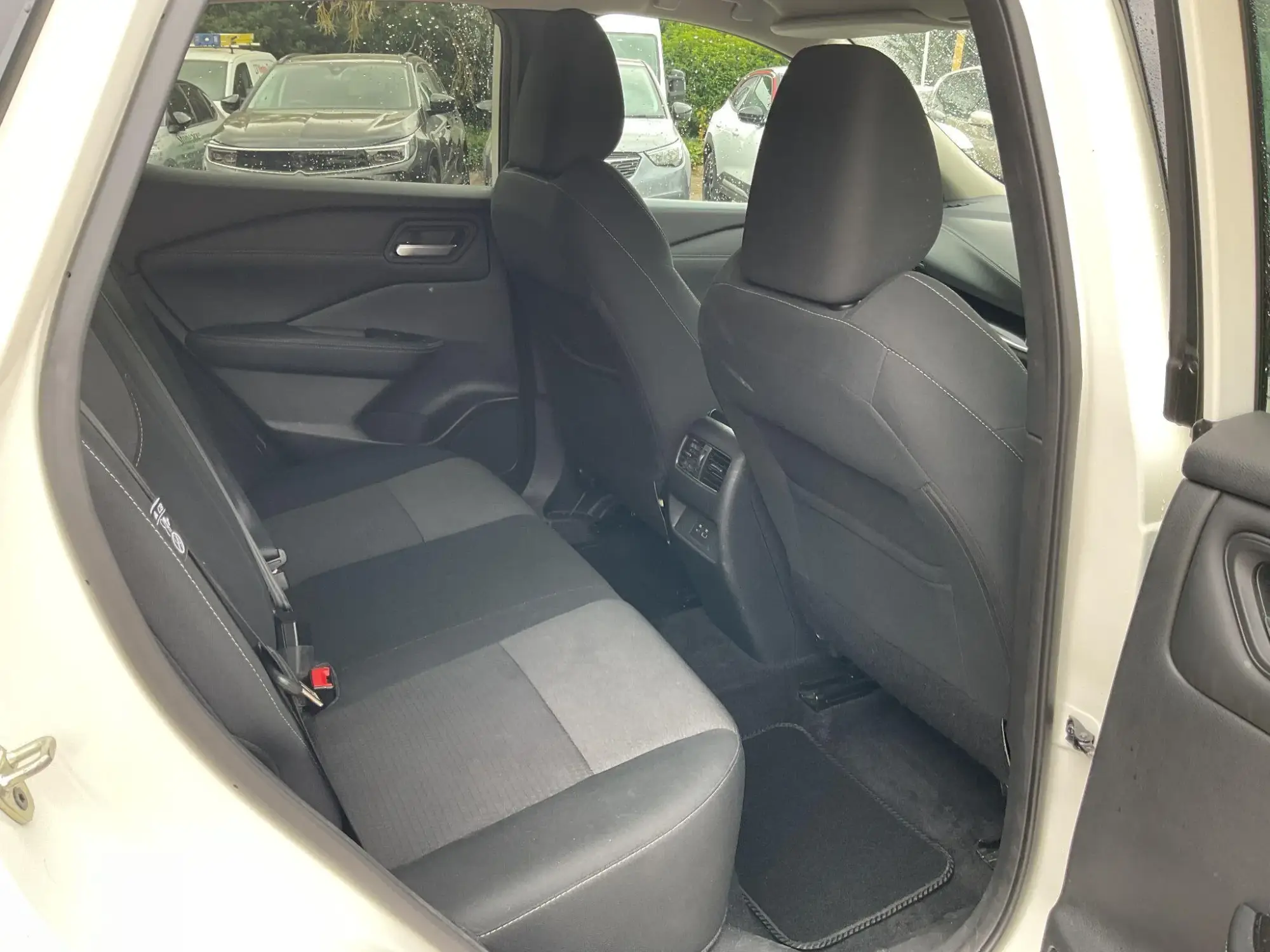 Nissan Qashqai Image 10 Nissan Qashqai Image 10