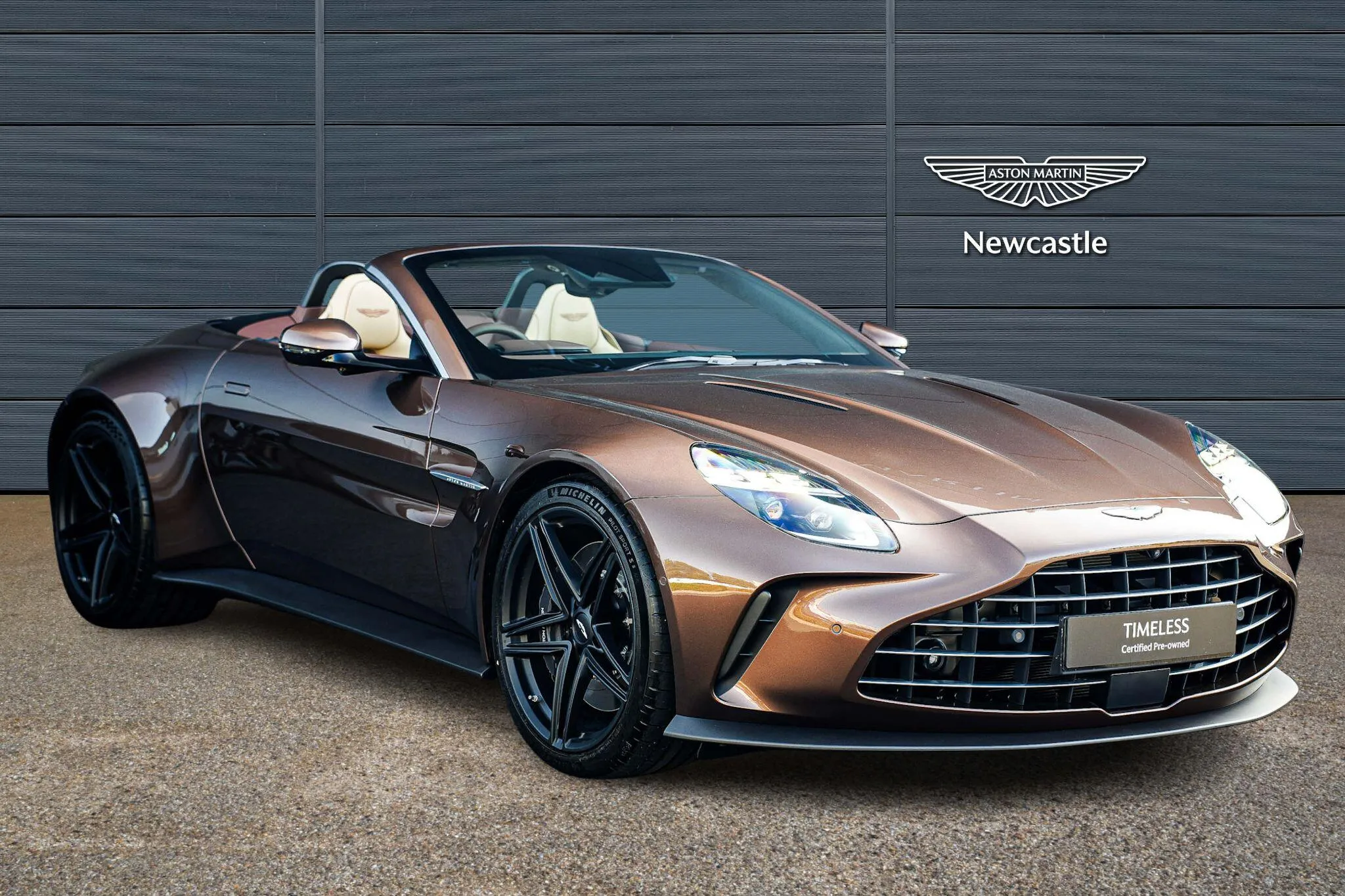 Aston Martin Vantage Roadster Aston Martin Vantage Roadster