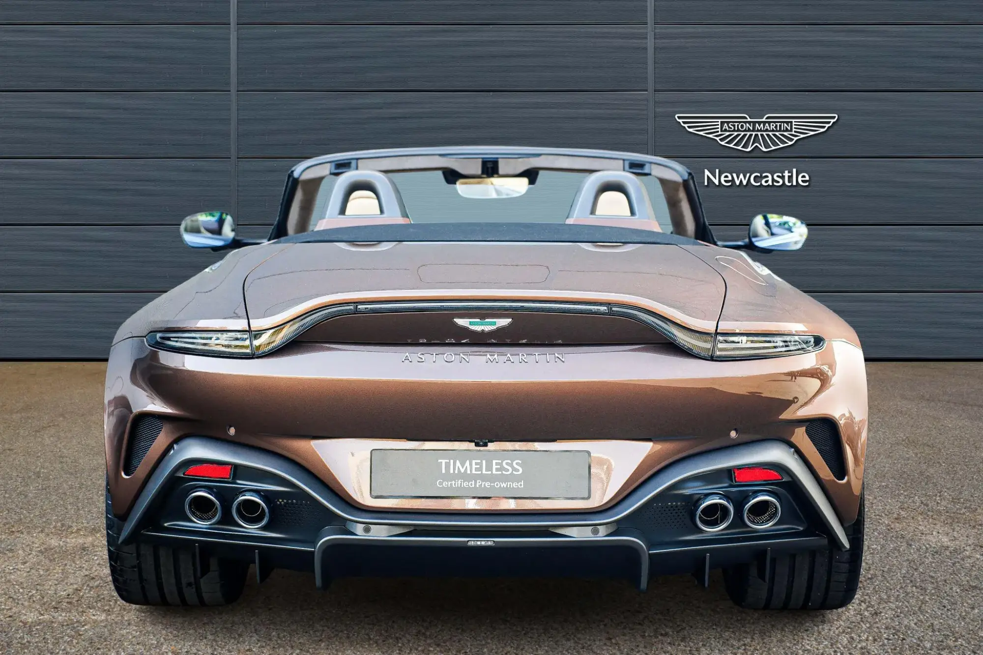 Aston Martin Vantage Roadster Image 7 Aston Martin Vantage Roadster Image 7