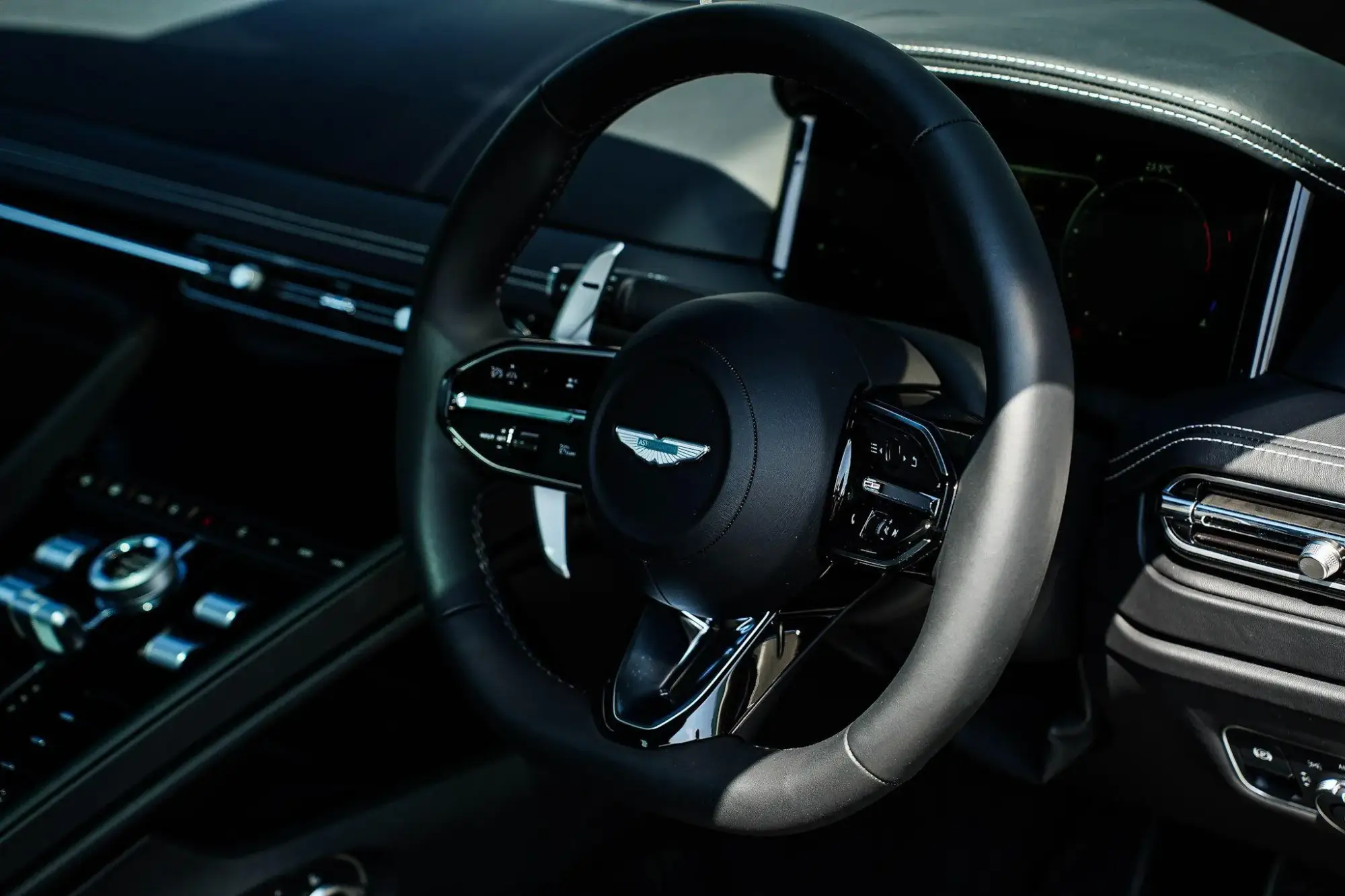 Aston Martin DB12 Image 24
