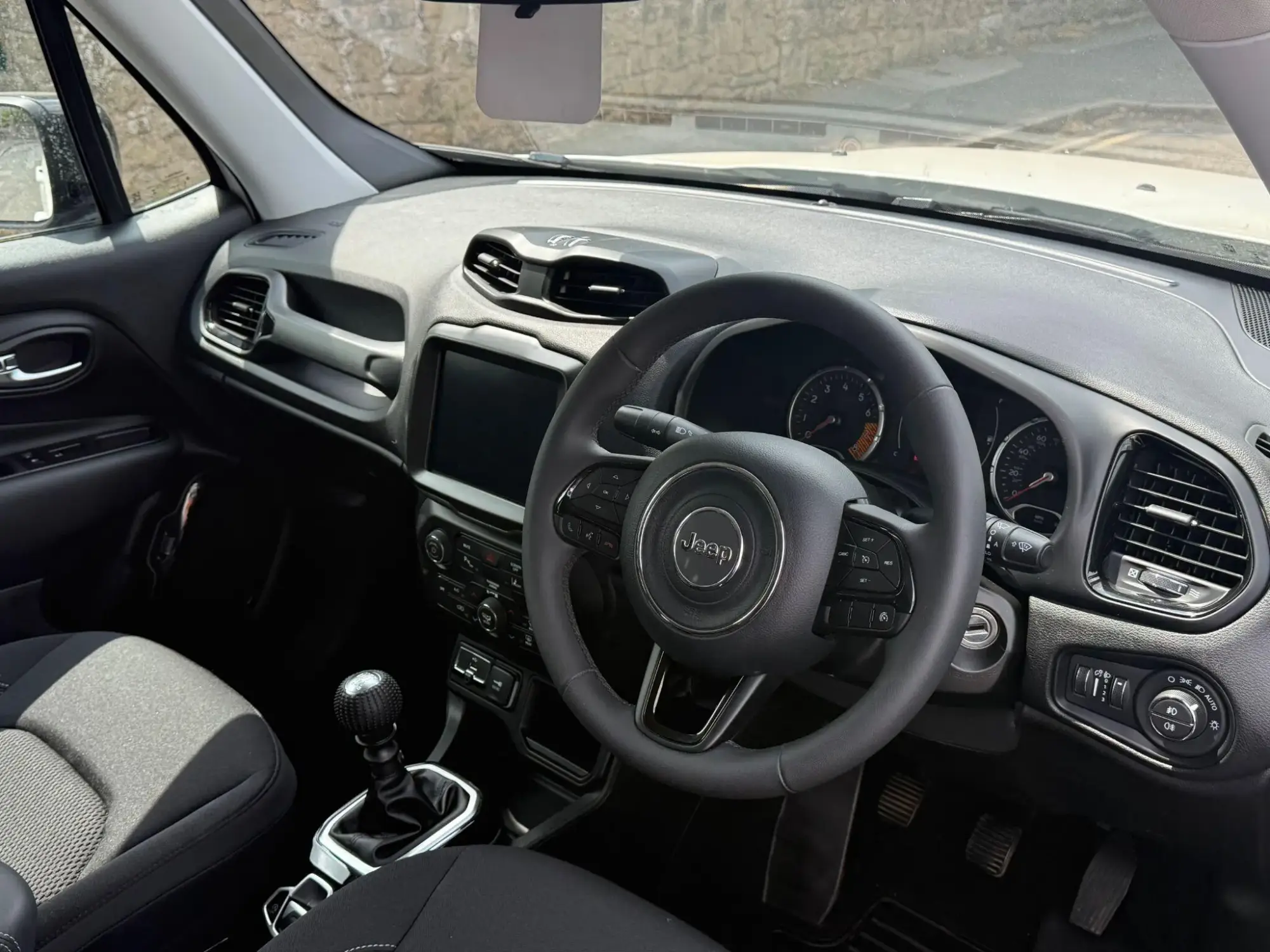 Jeep Renegade Image 9 Jeep Renegade Image 9