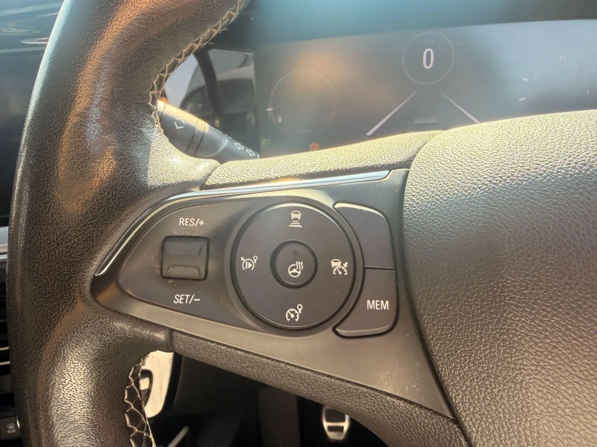 Vauxhall Mokka Image 11