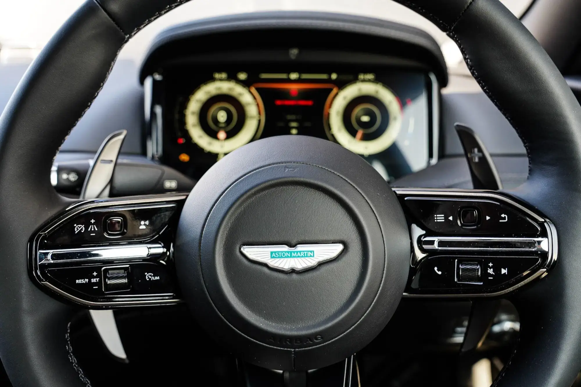 Aston Martin DB12 Image 24