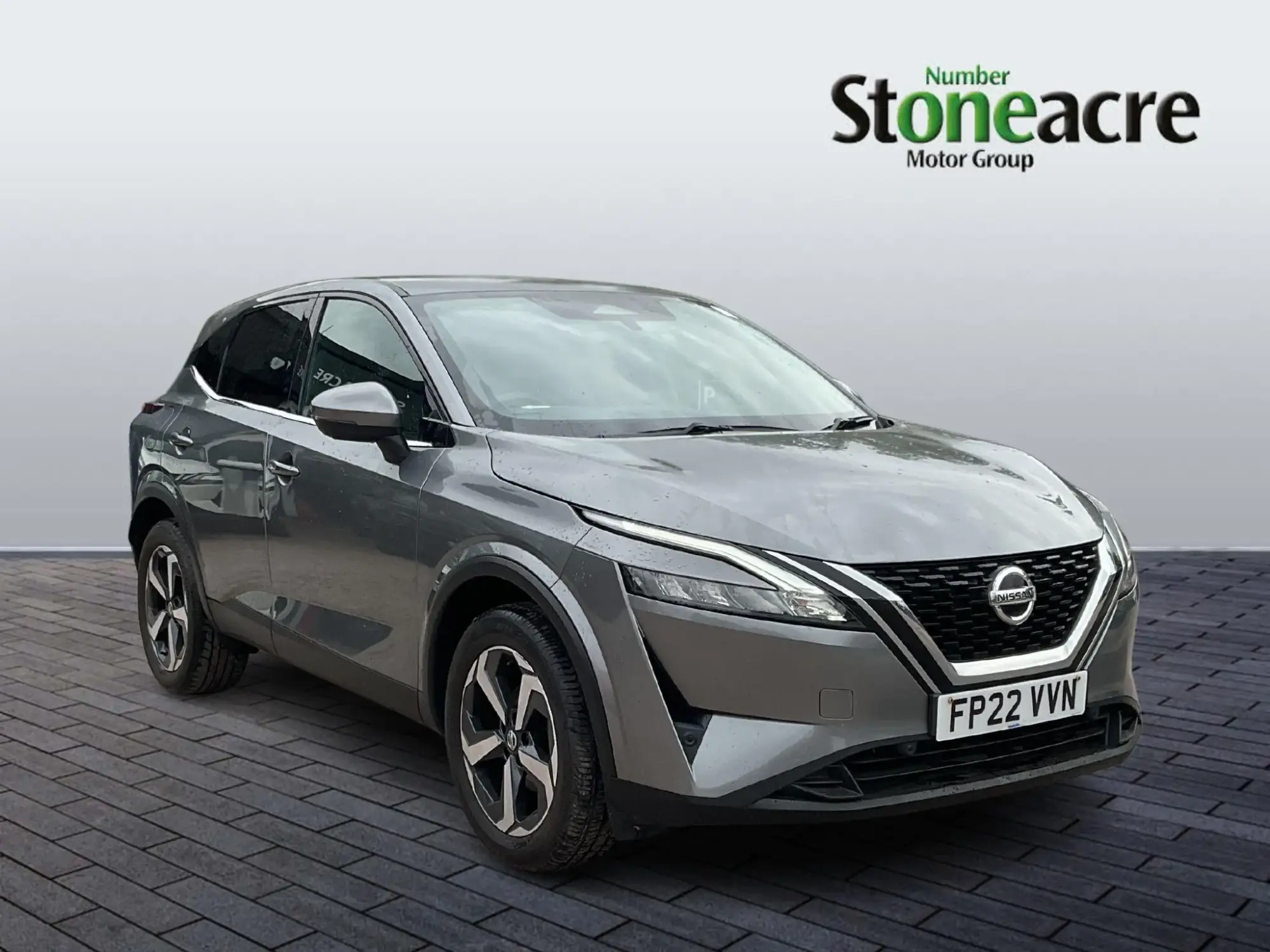 Nissan Qashqai 1.3 DiG-T MH N-Connecta 5dr FP22VVN Image 1