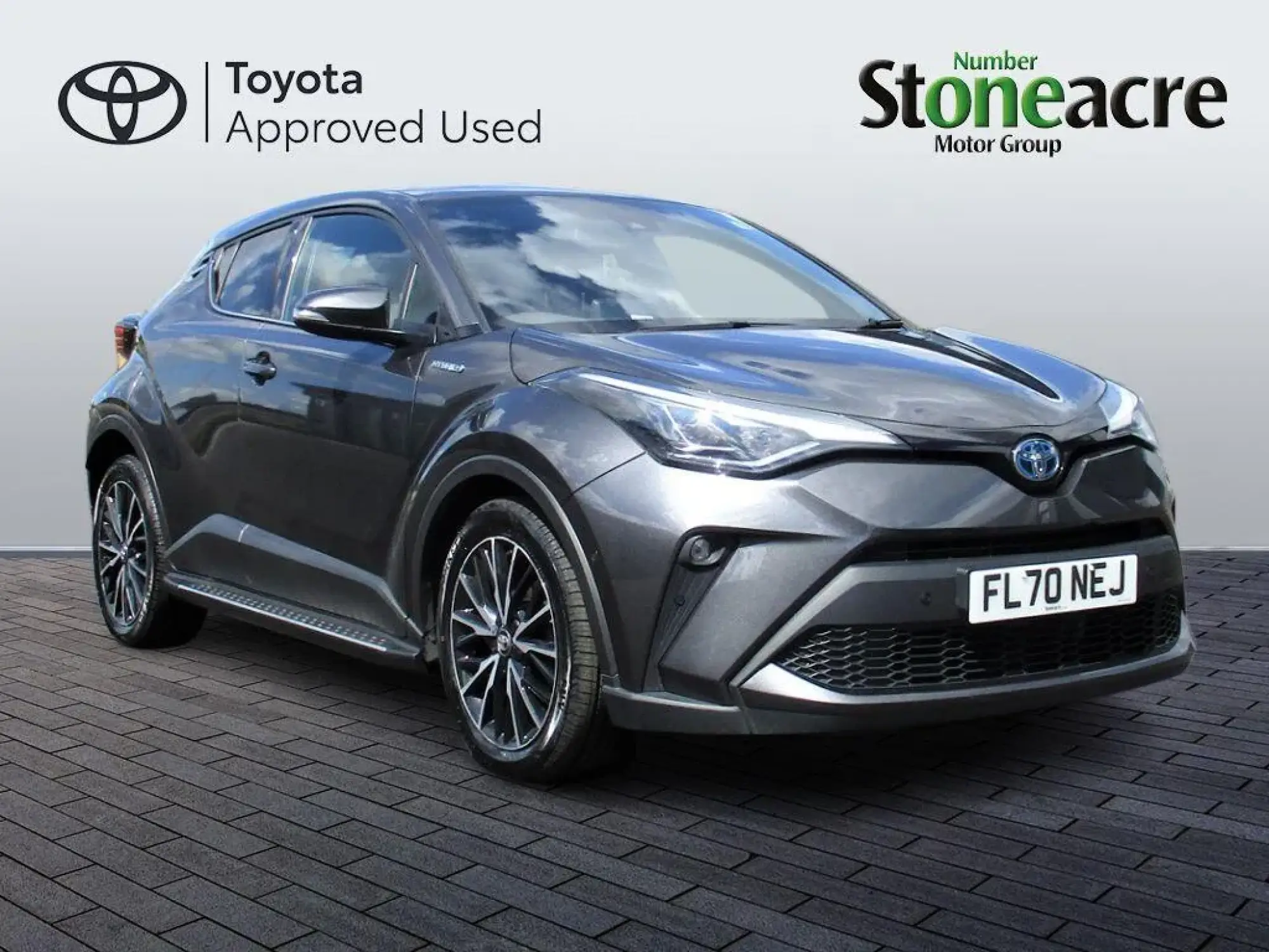 Toyota C-HR Self-Charging Hybrid 1.8 VVT-h Excel SUV 5dr Petrol Hybrid CVT Euro 6 (s/s) (122 ps) FL70NEJ Image 1