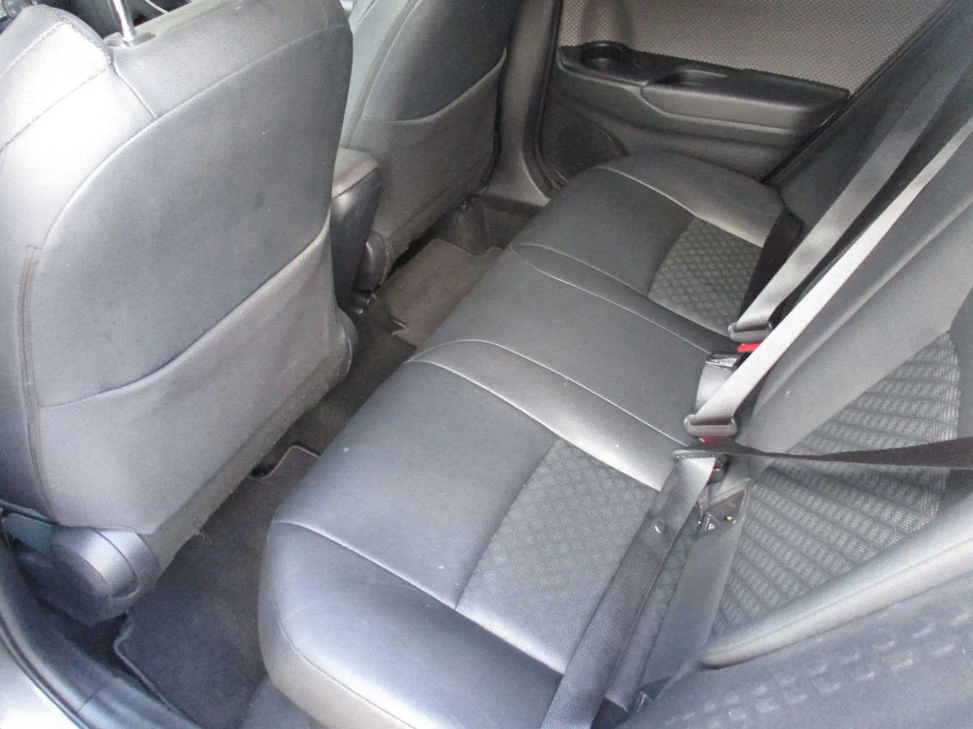 Toyota C-HR Self-Charging Hybrid Image 12 Toyota C-HR Self-Charging Hybrid Image 12