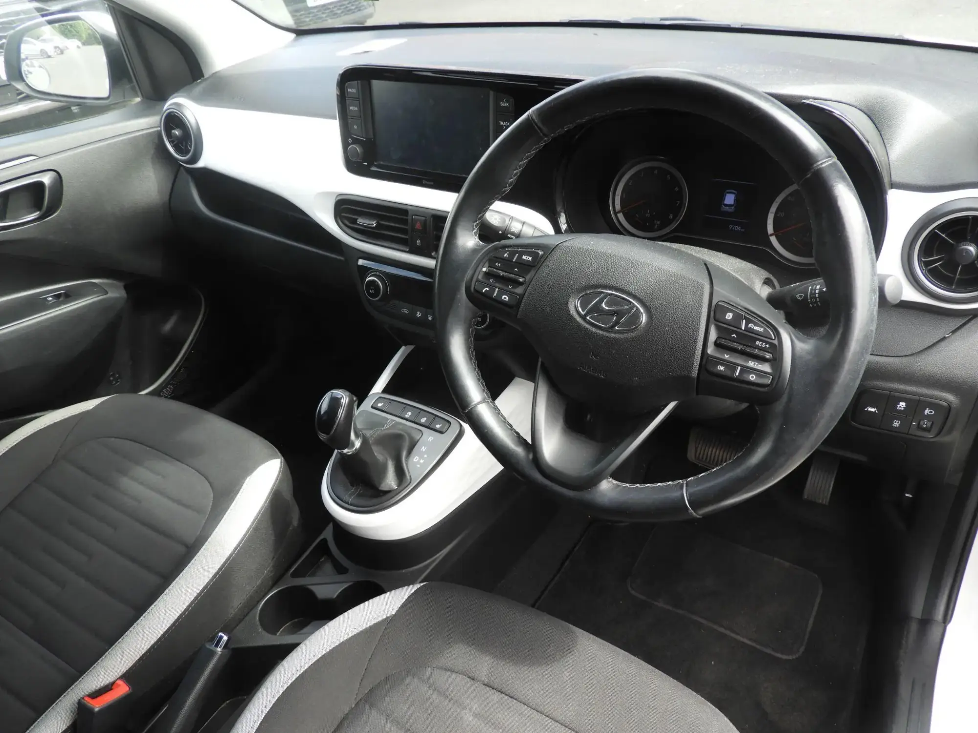Hyundai i10 Image 36