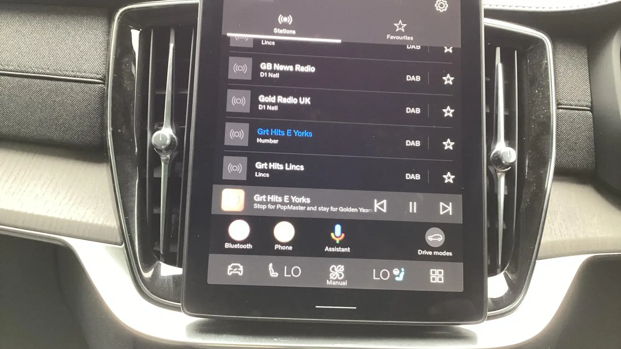 Volvo XC90 Plug-In Hybrid Image 18 Volvo XC90 Plug-In Hybrid Image 18