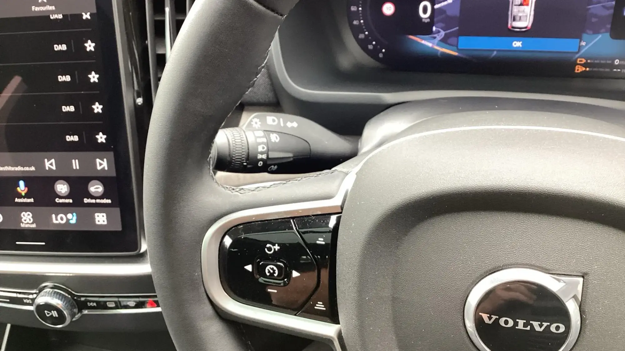 Volvo XC90 Plug-In Hybrid Image 30 Volvo XC90 Plug-In Hybrid Image 30