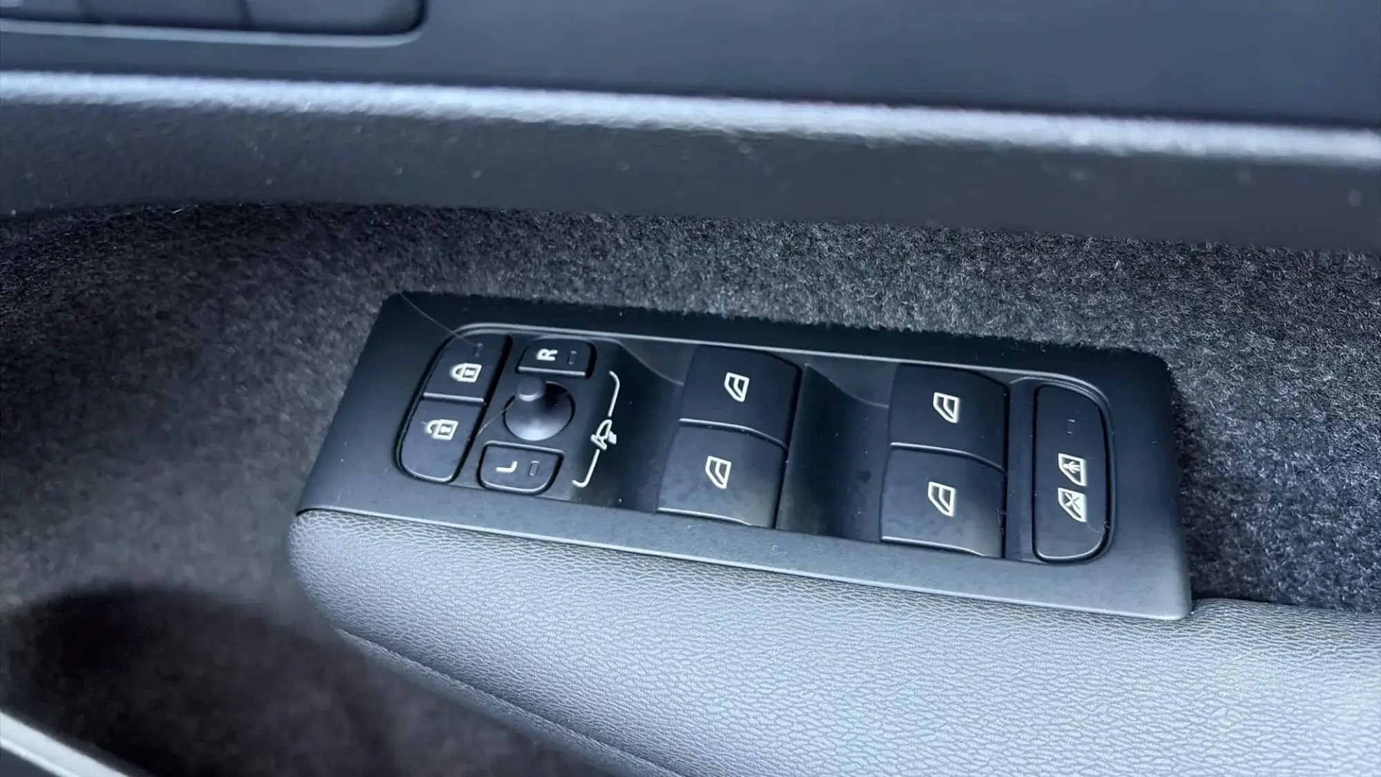 Volvo XC40 Image 17 Volvo XC40 Image 17