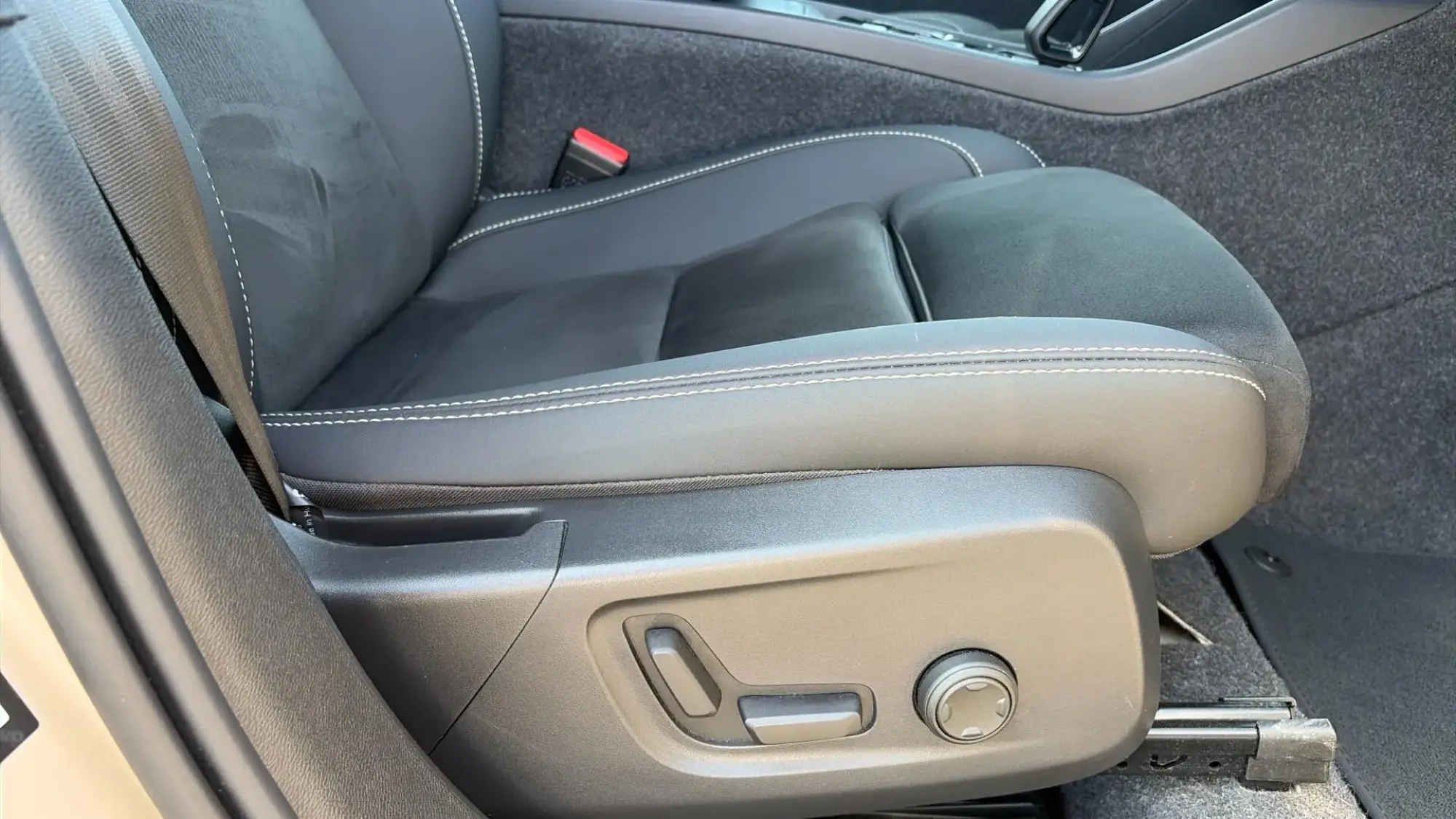 Volvo XC40 Image 28 Volvo XC40 Image 28