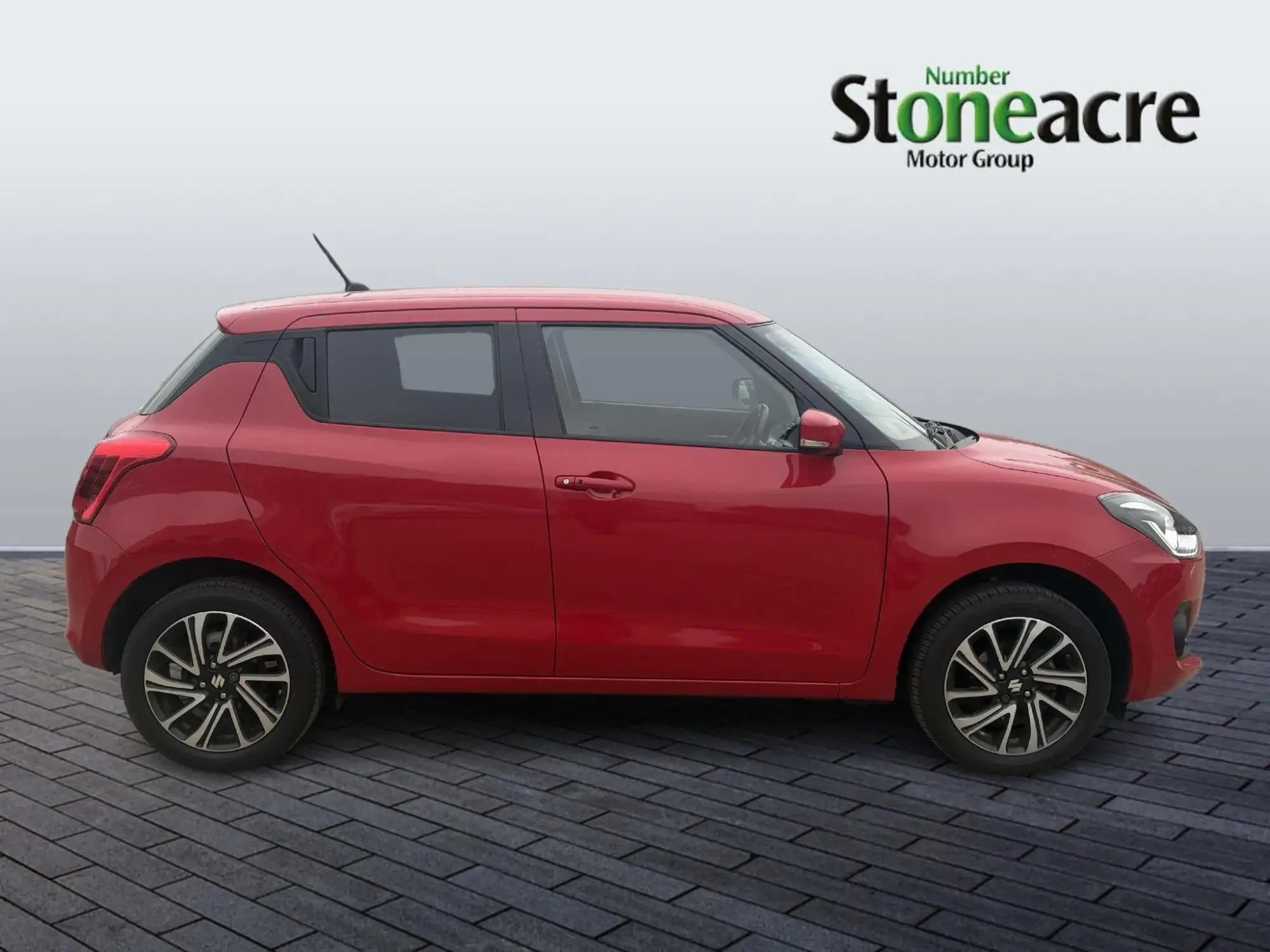 Suzuki Swift 1.2 Dualjet 83 12V Hybrid SZ5 ALLGRIP 5dr KV71YFY Image 2