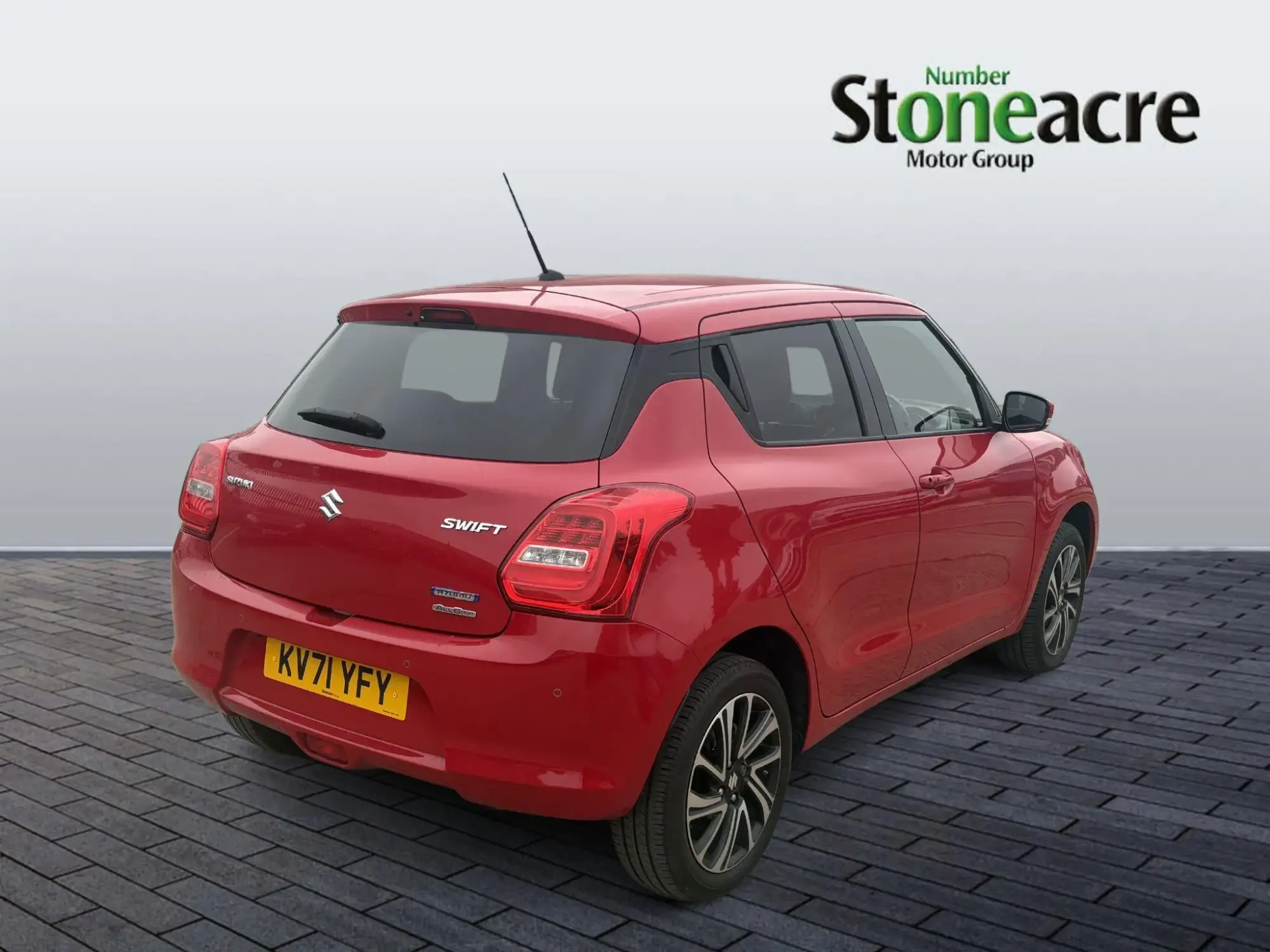 Suzuki Swift 1.2 Dualjet 83 12V Hybrid SZ5 ALLGRIP 5dr KV71YFY Image 3