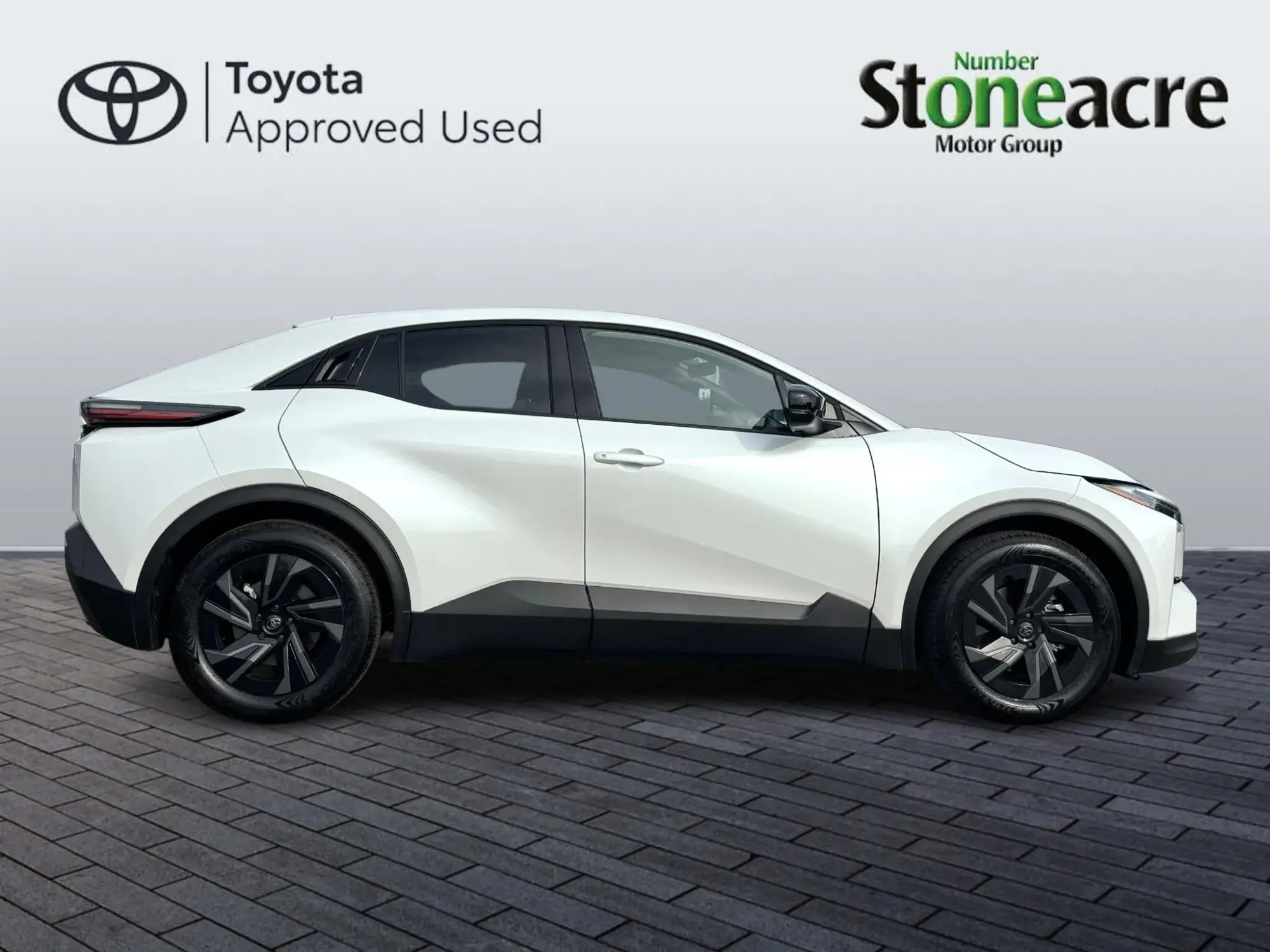 Toyota C-HR+ Image 2