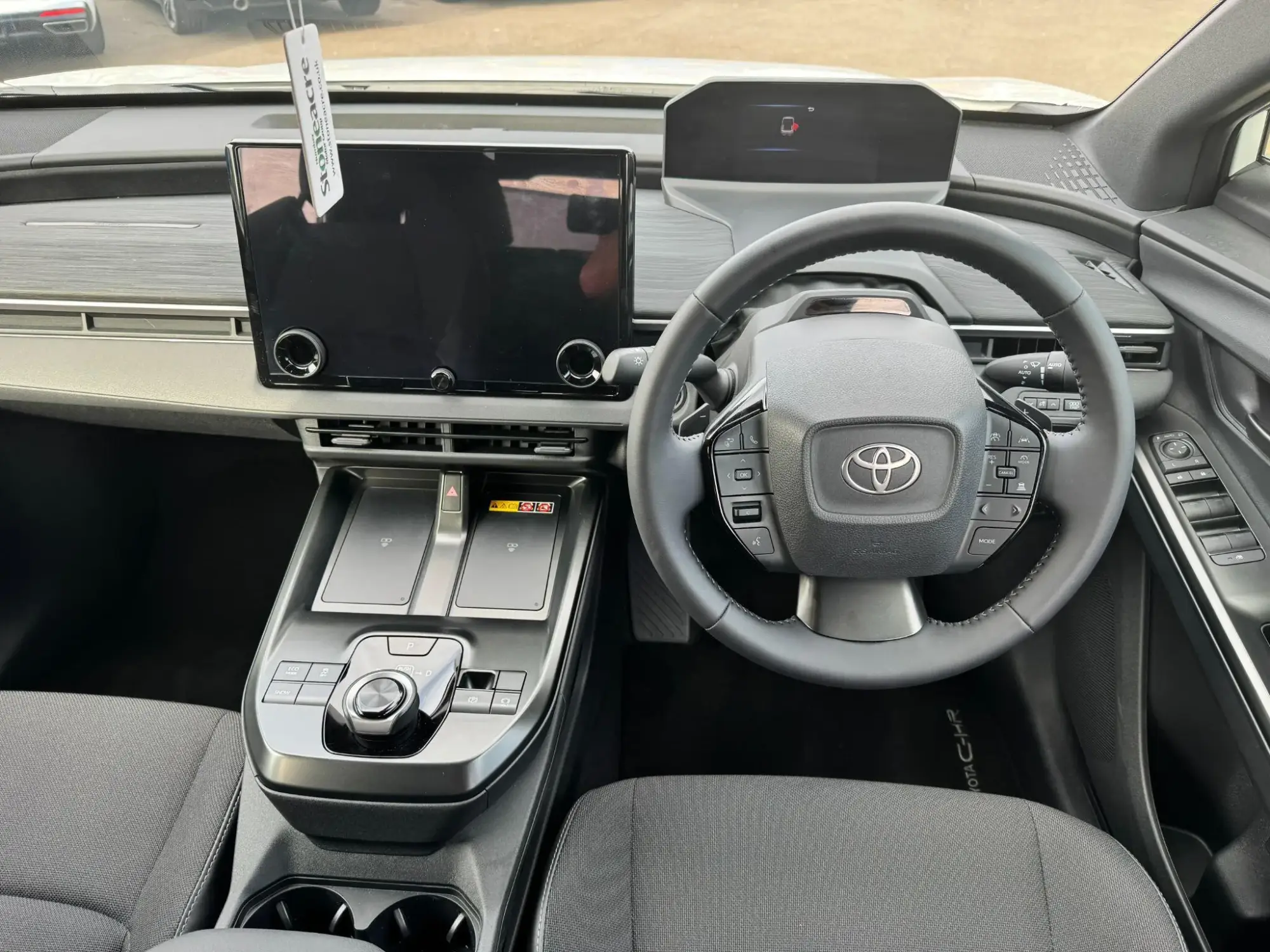 Toyota C-HR+ Image 15