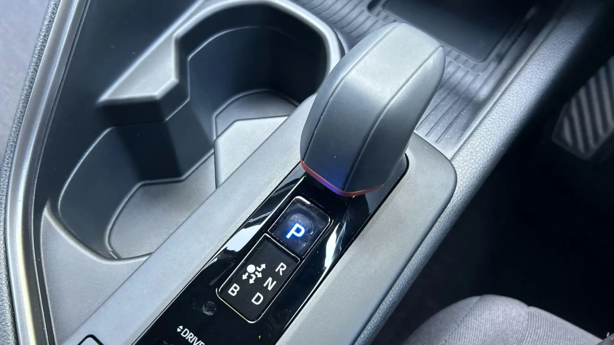 Toyota C-HR Plug-in Hybrid Image 36 Toyota C-HR Plug-in Hybrid Image 36