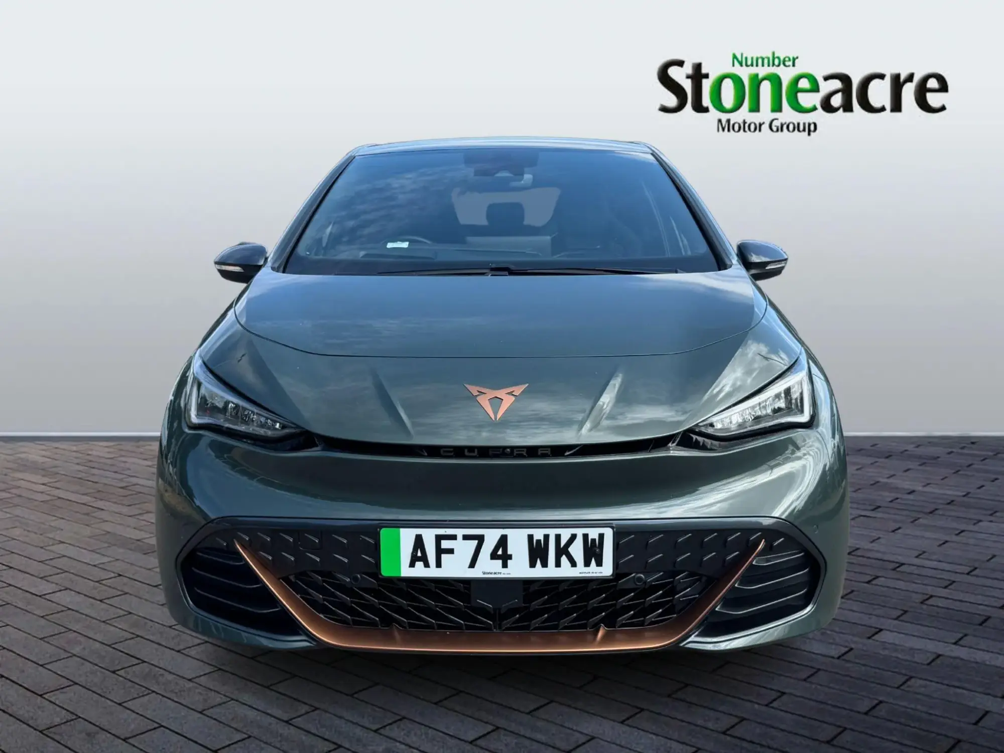 CUPRA Born e-Boost 79kWh VZ Auto 5dr AF74WKW Image 2
