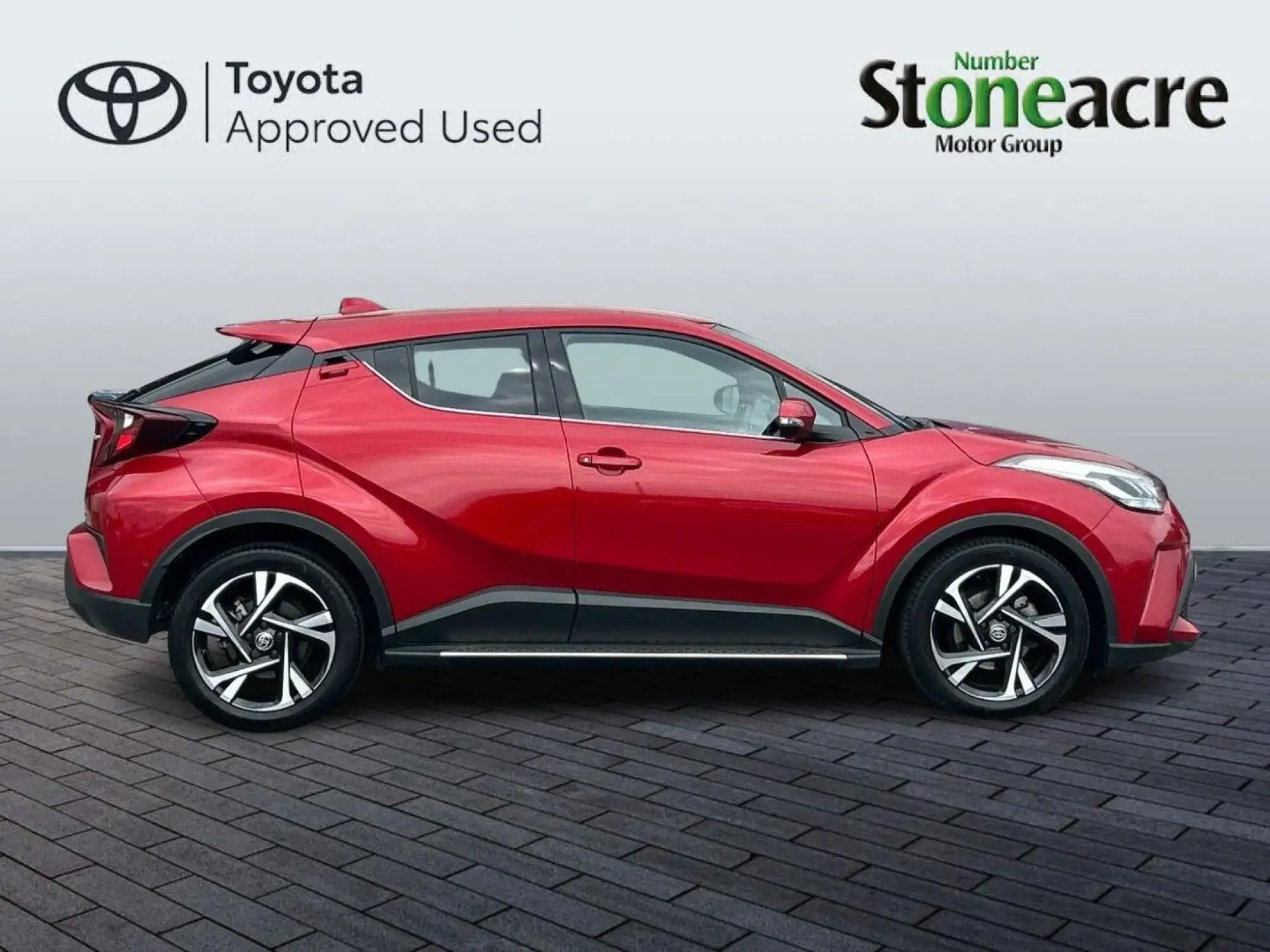 Toyota C-HR Self-Charging Hybrid Image 2