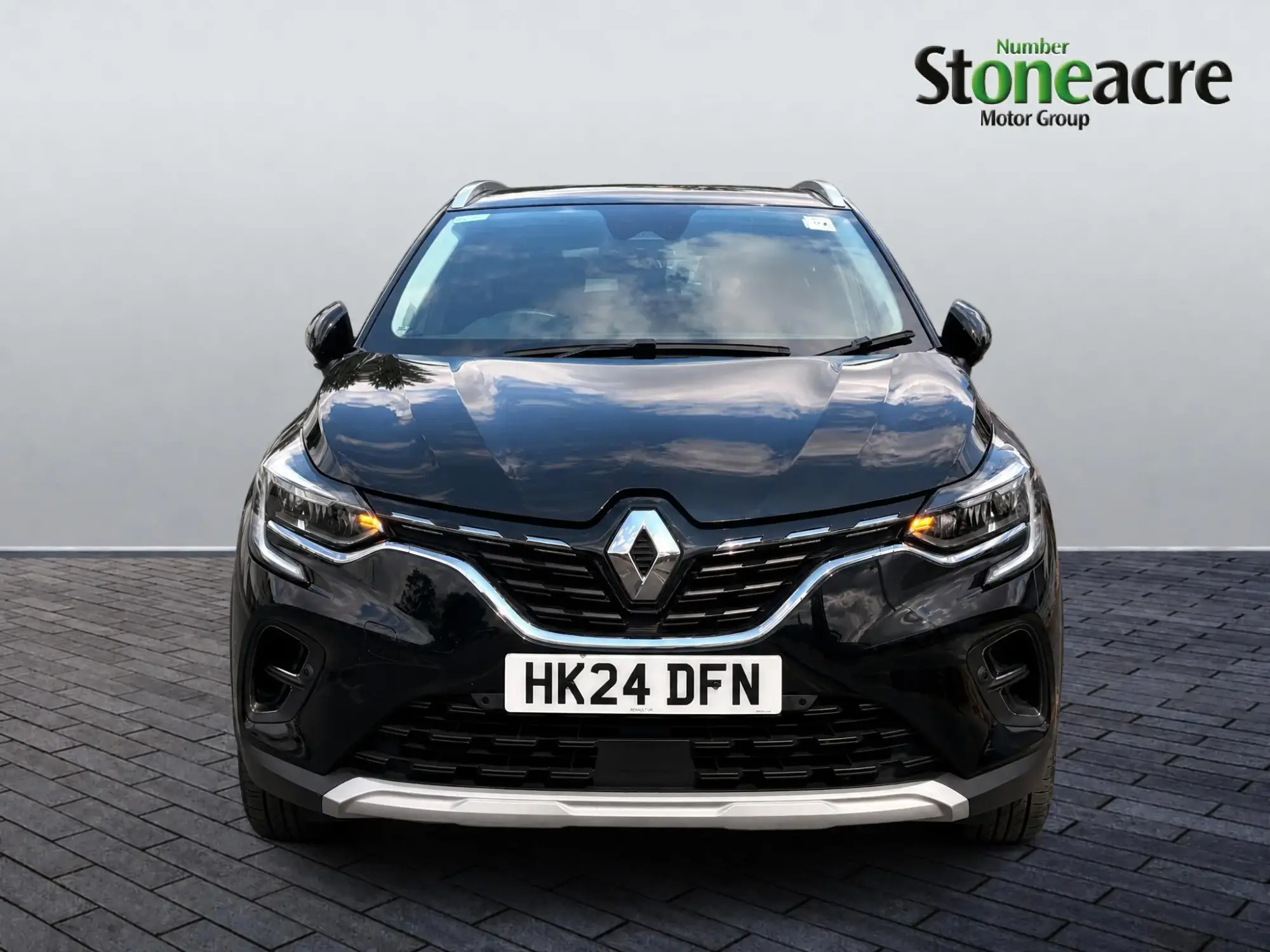 Renault Captur Image 2