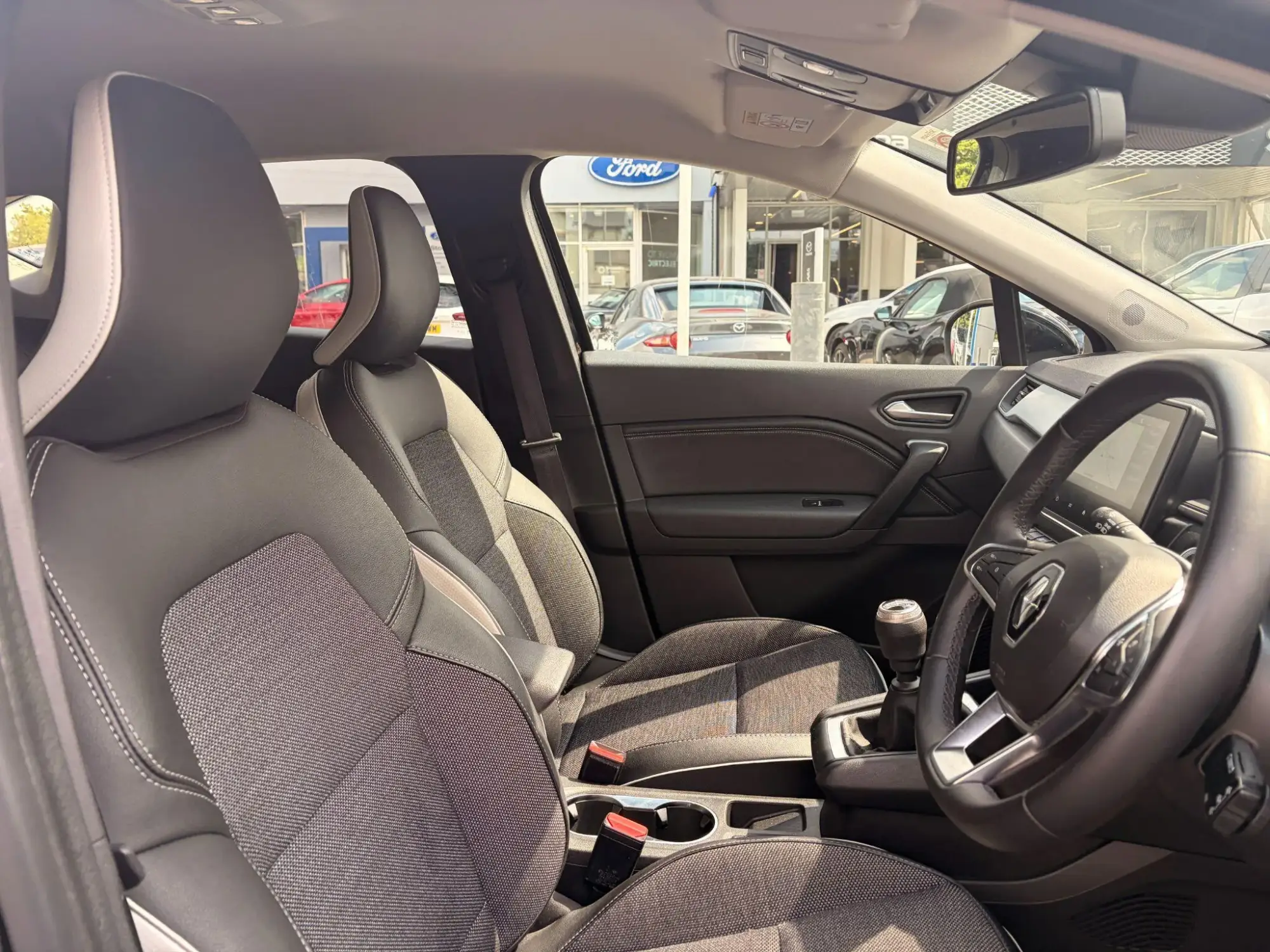 Renault Captur Image 11 Renault Captur Image 11