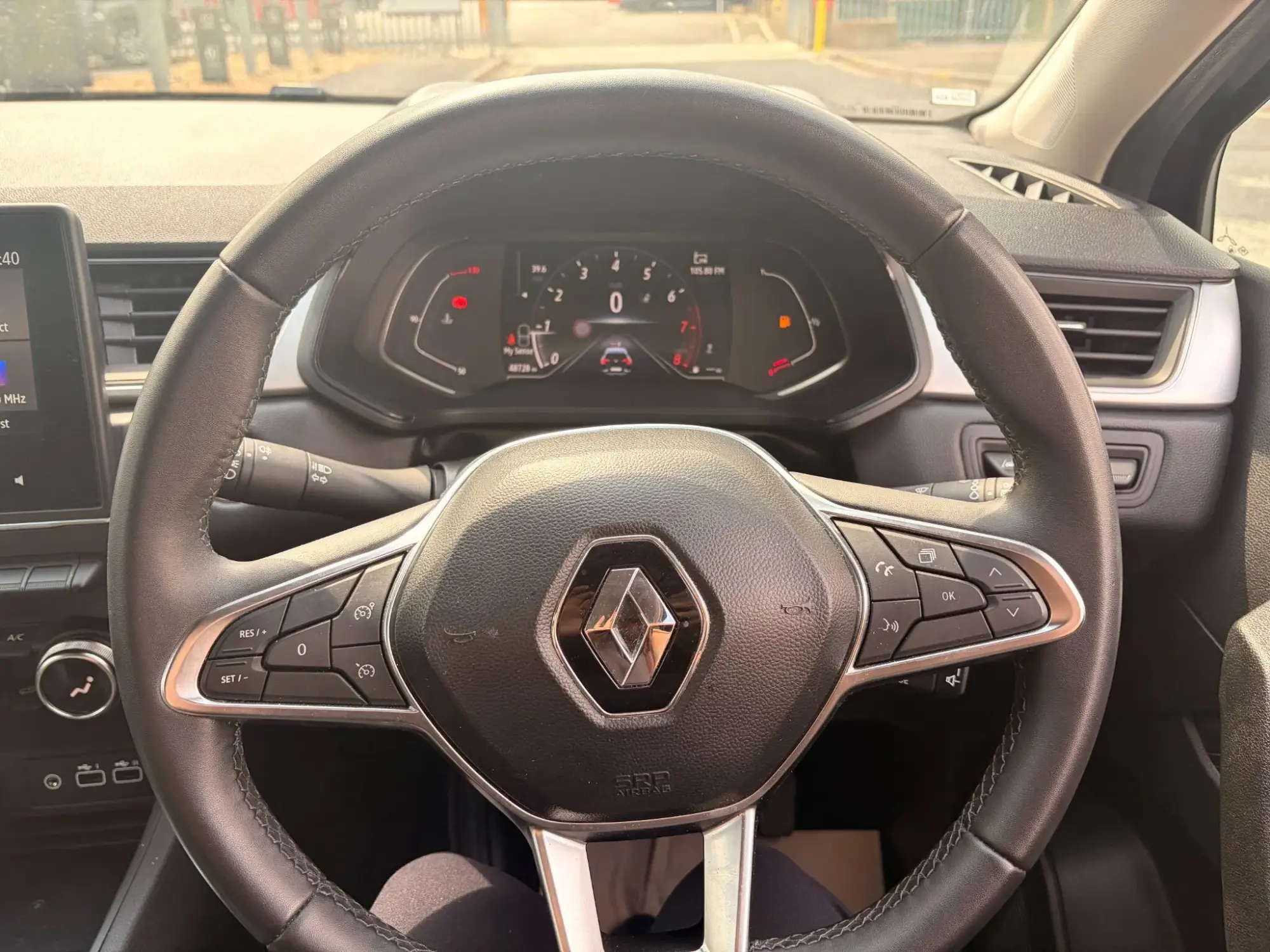 Renault Captur Image 19 Renault Captur Image 19