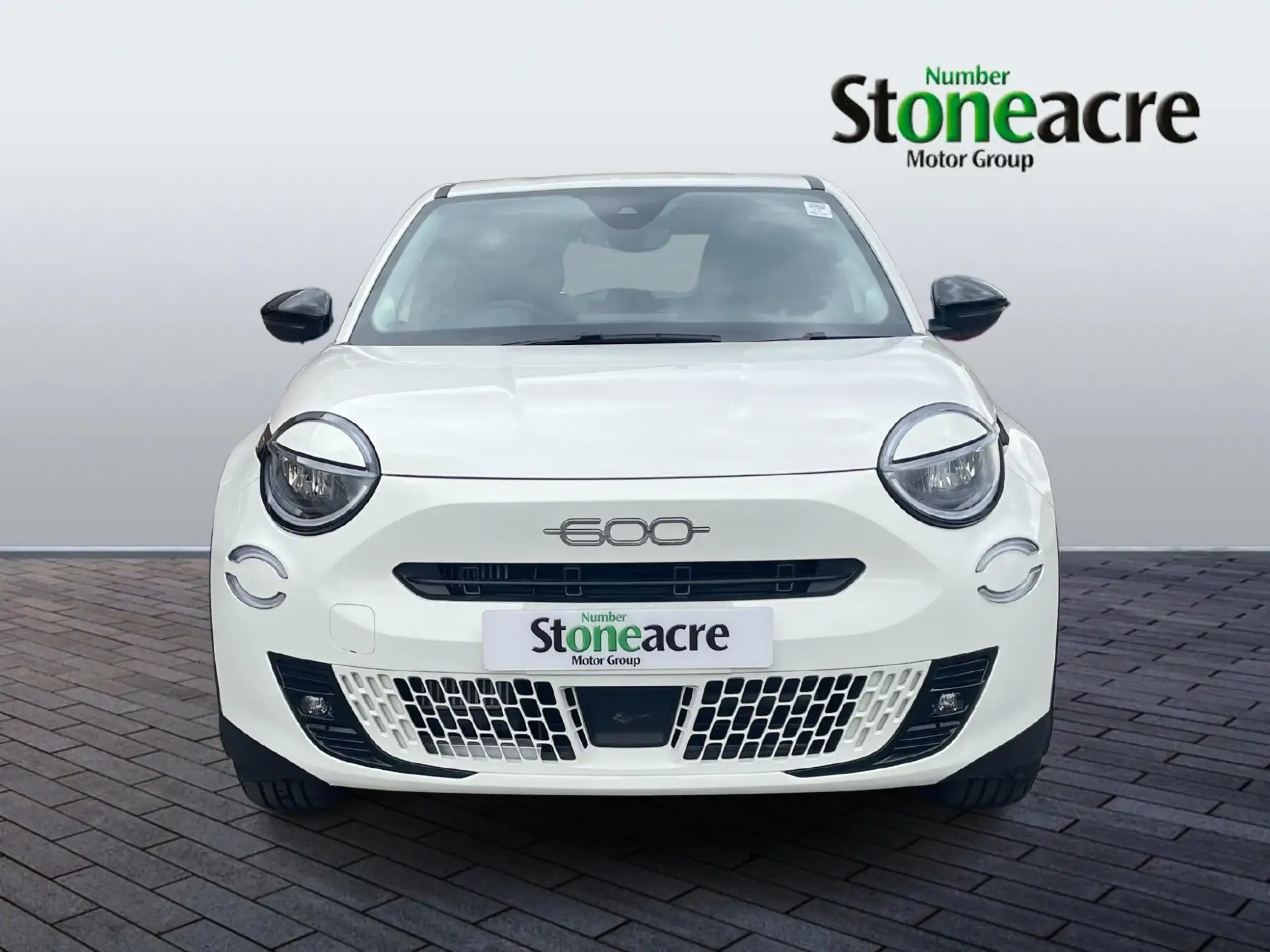 Fiat 600 1.2 MHEV 136 e-DCT Euro 6 (s/s) 5dr FY75YSN Image 2