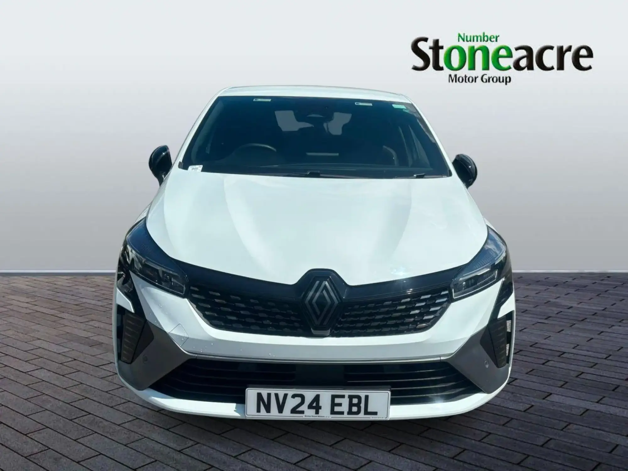 Renault Clio E-Tech 1.6 E-TECH esprit Alpine Auto Euro 6 (s/s) 5dr NV24EBL Image 2
